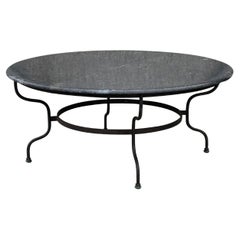 Grande table à manger de jardin de style circulaire français avec plateau en granit