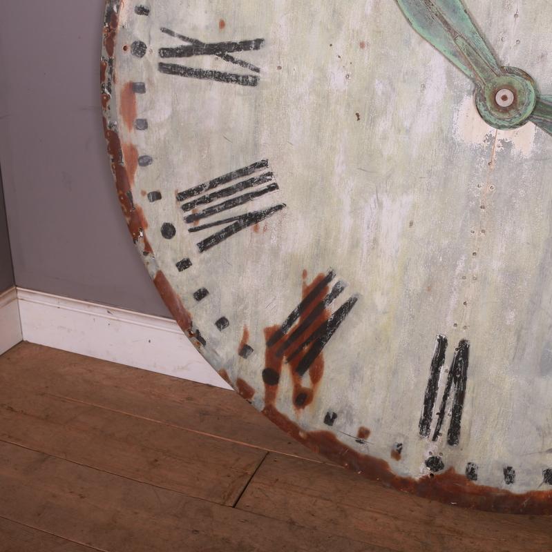 Large French Clock Face In Good Condition In Leamington Spa, Warwickshire