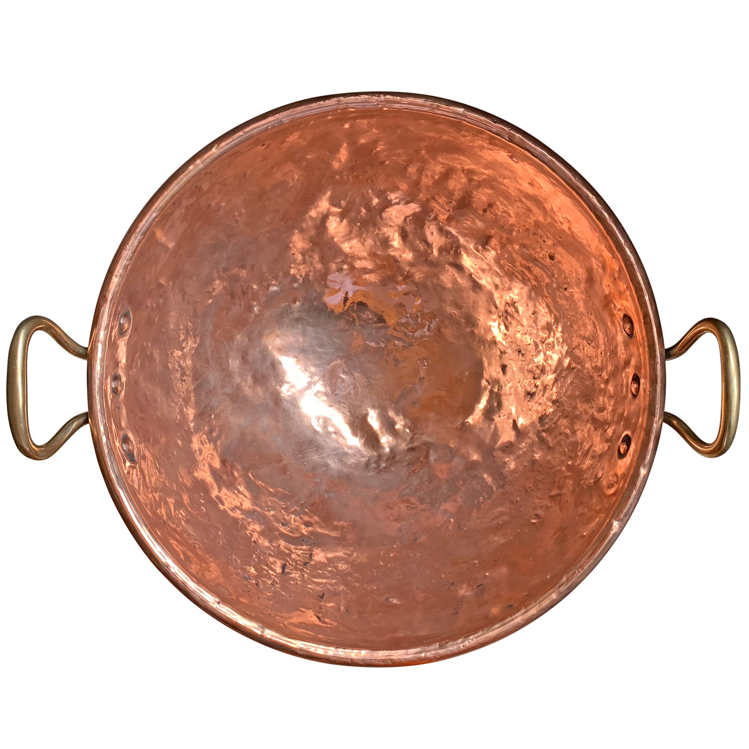 Large French Copper Confectioner's Pot In Good Condition In Chicago, IL