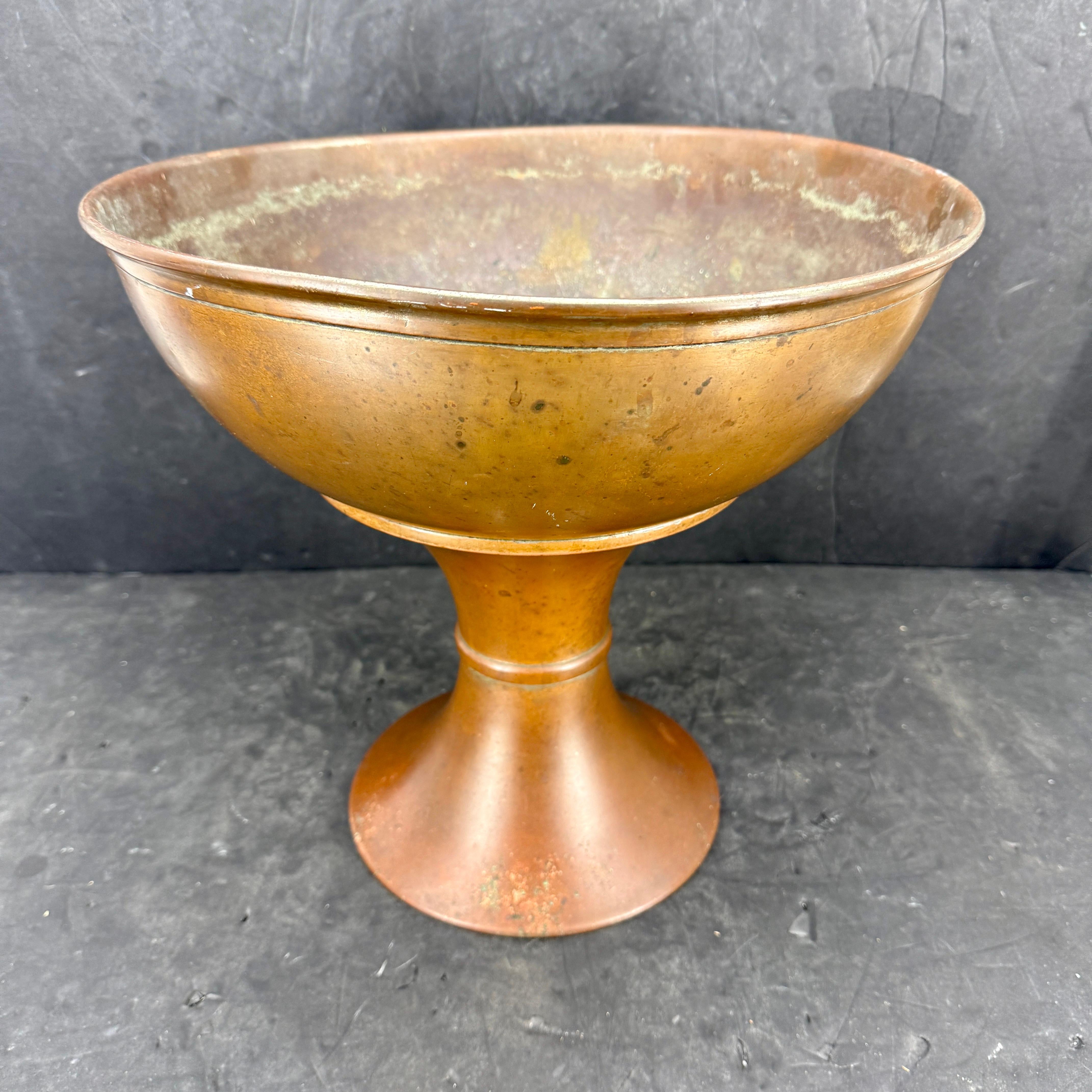 Large French Copper Footed Wine Champagne Cooler Bucket For Sale 3