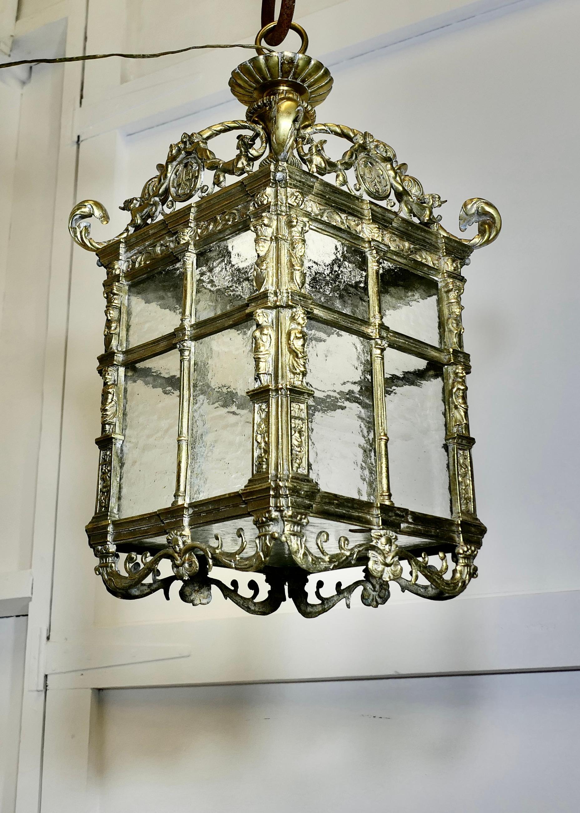 Gran lámpara de techo gótica decorada en estilo francés para Hall en venta 2