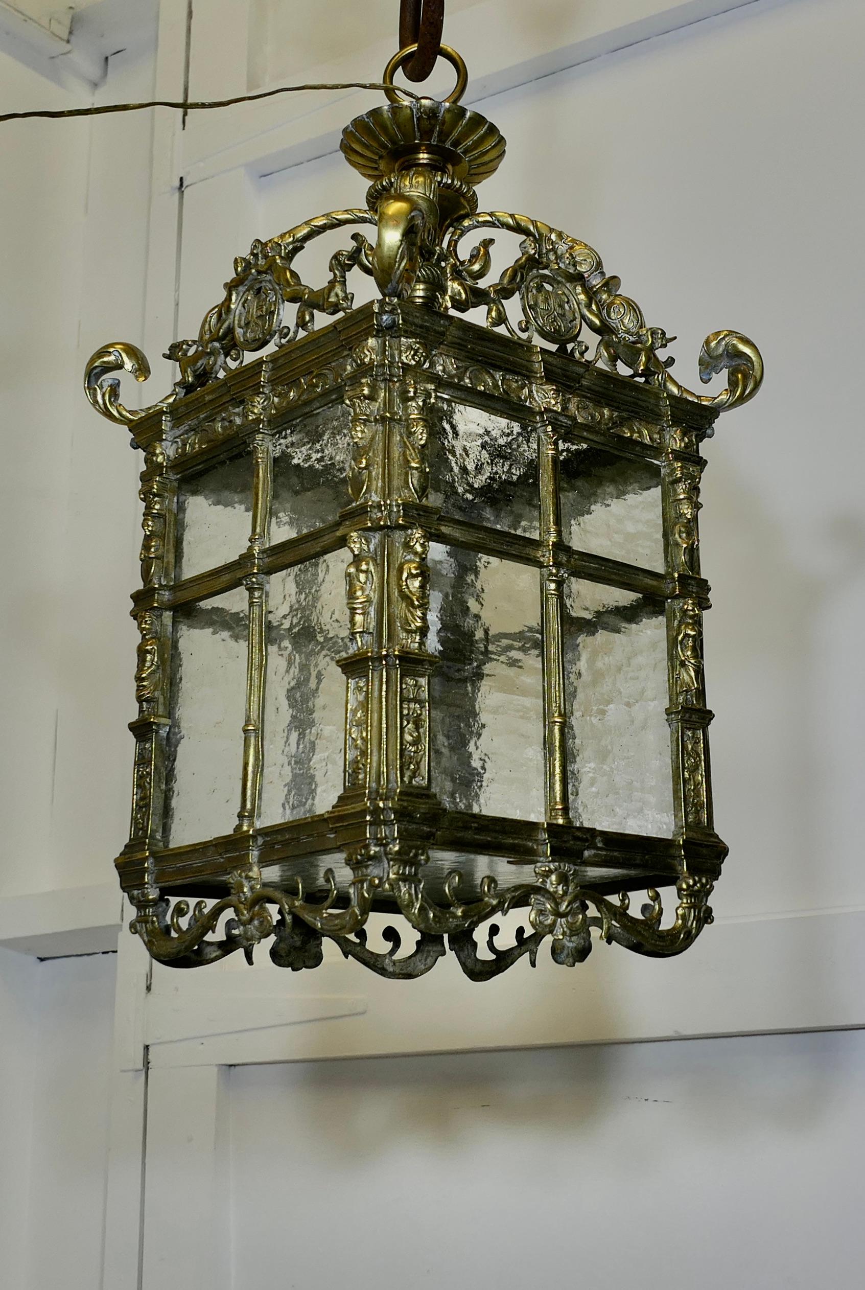Gran lámpara de techo gótica decorada en estilo francés para Hall en venta 3