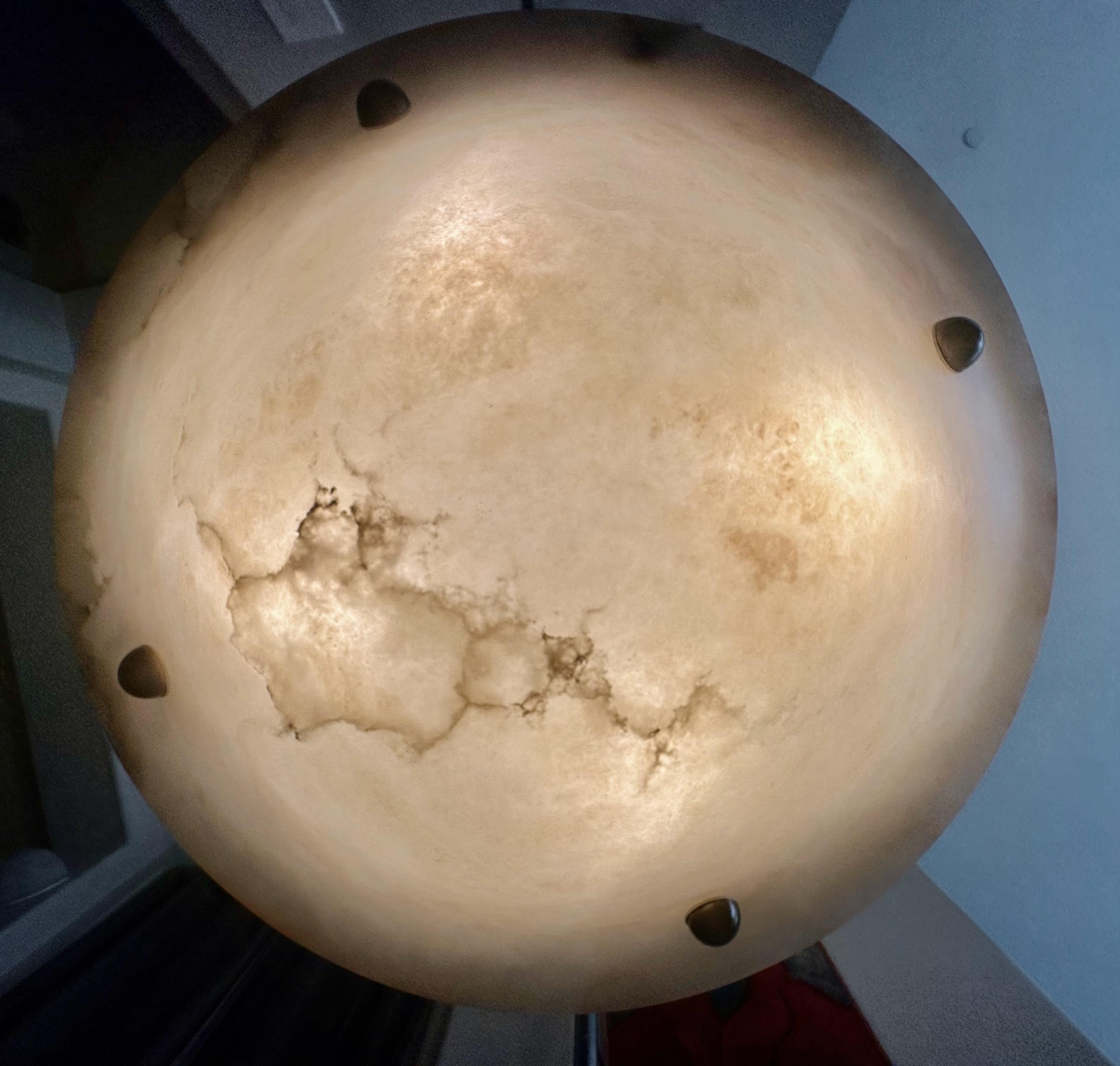 Grande lampadario a sospensione in alabastro in stile Directoire francese 6