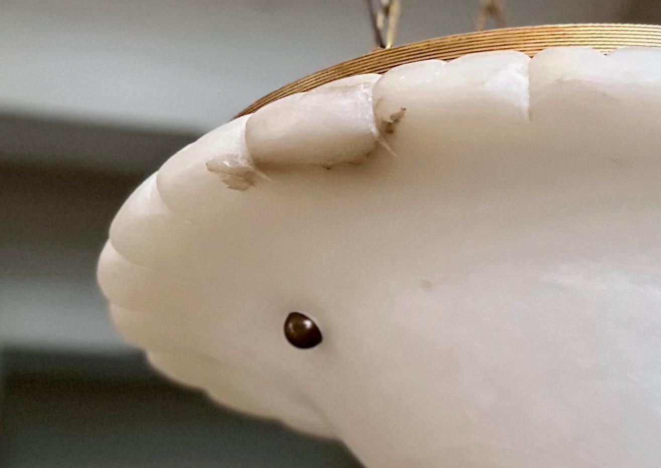 Grande lampadario a sospensione in alabastro in stile Directoire francese in vendita 9