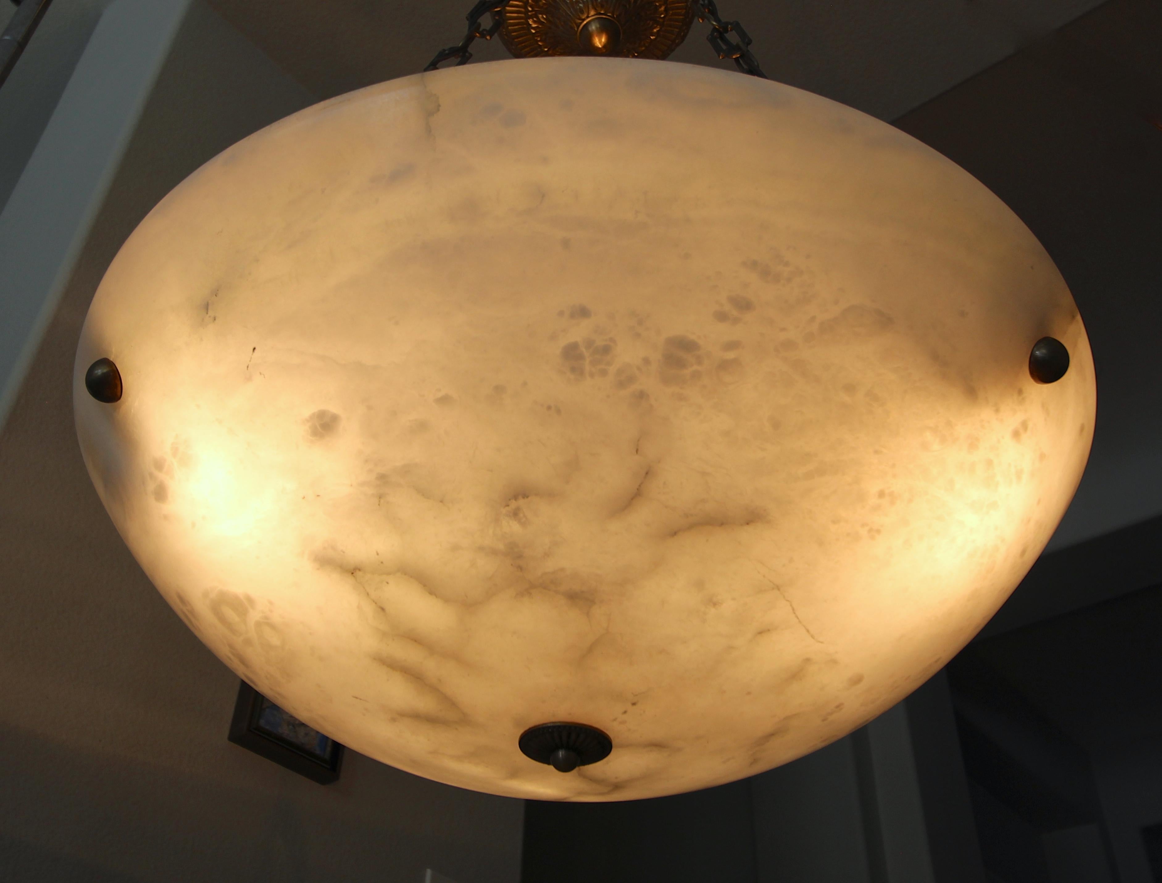 Large French Directoire Style Alabaster Chandelier Pendant Light In Good Condition In Palm Springs, CA
