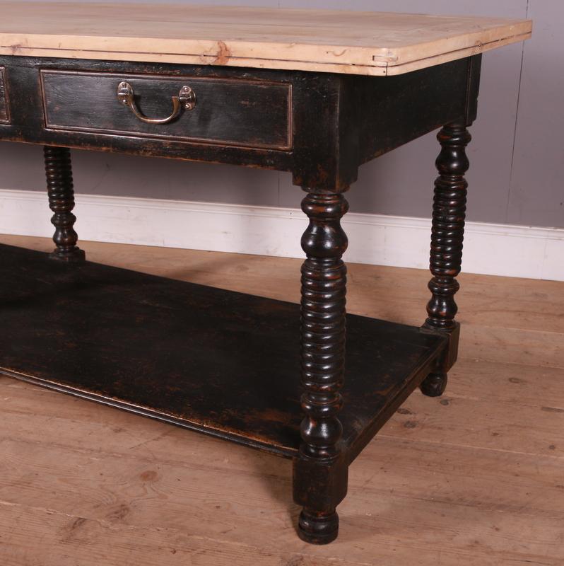 Large 19th C French drapers table with a wonderful scrubbed walnut top. 1860.

Reference: 7245

Dimensions
98 inches (249 cms) wide
31 inches (79 cms) deep
34 inches (86 cms) high.