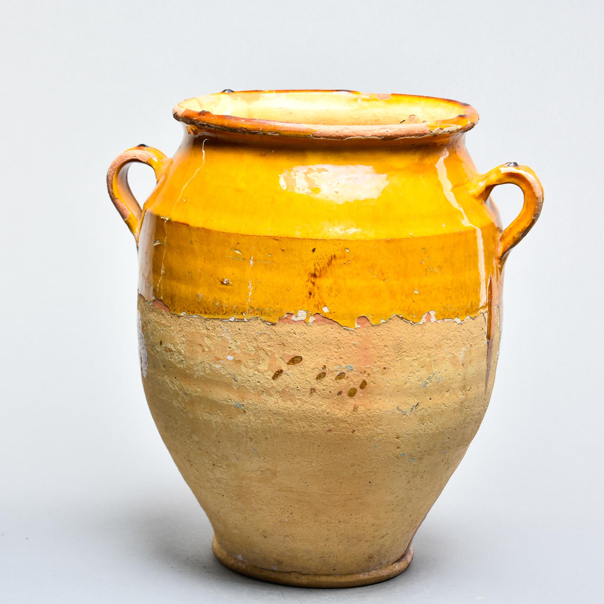 Large French Early 20th C Yellow Confit Jar In Good Condition For Sale In Troy, MI