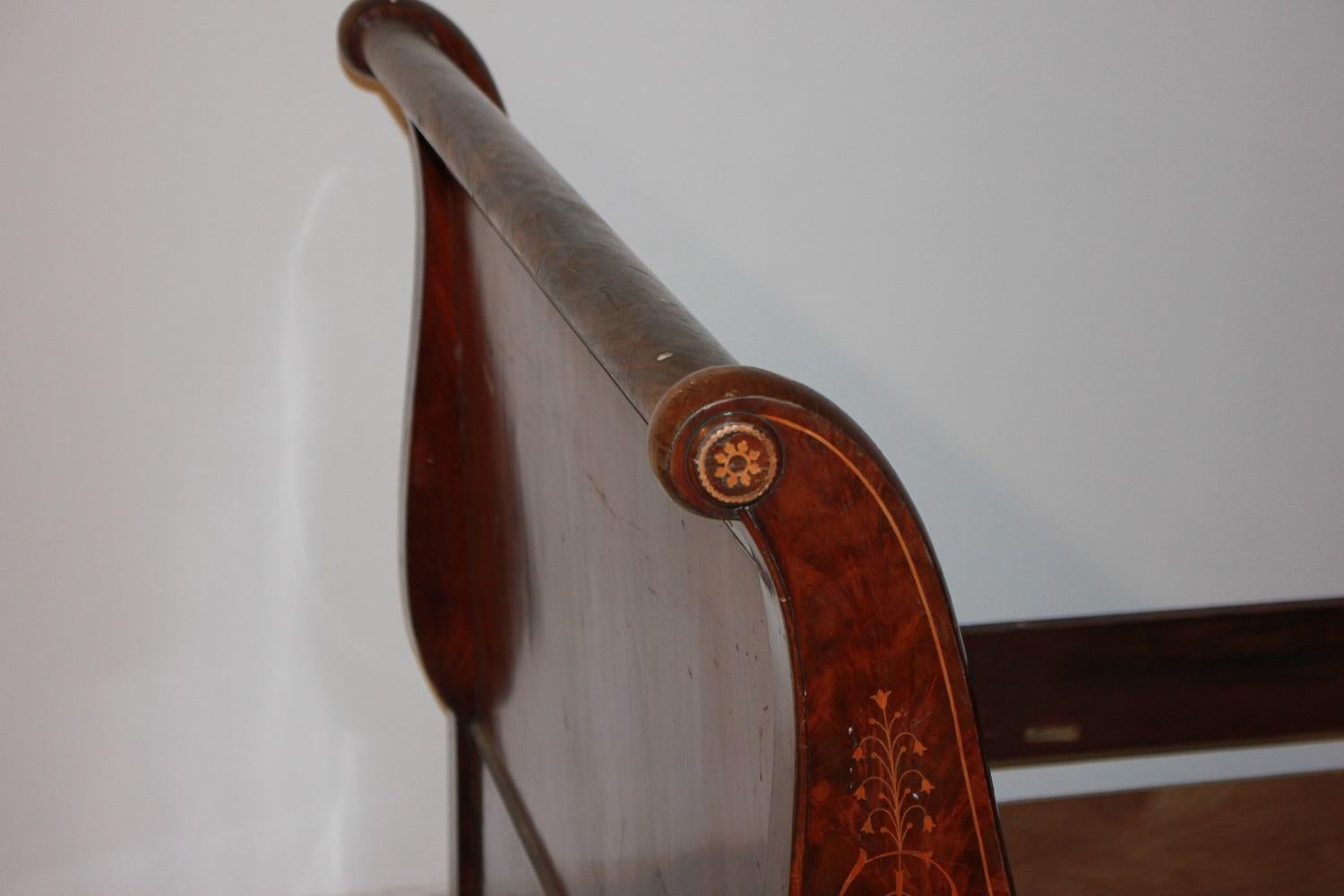 19th Century Large French Empire Sleigh Bed in Rosewood, Charles X Style For Sale