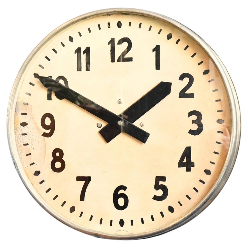 Gran Reloj de Fábrica Francés Circa 1930s
