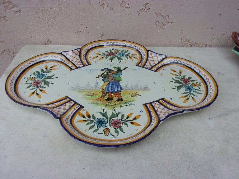 Large French Faience Platter HB Quimper, Circa 1920 In Good Condition For Sale In Austin, TX