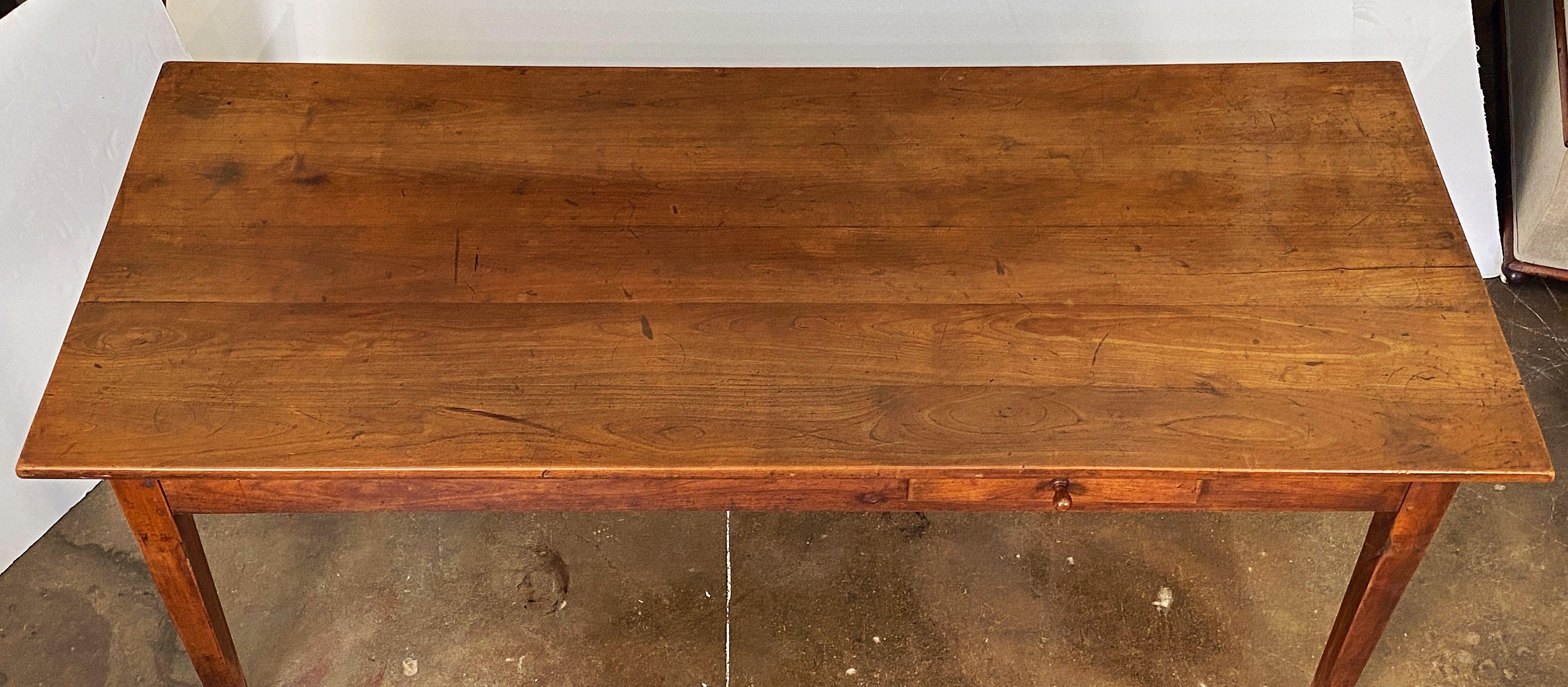 Large French Farm Table of Cherry with Drawer and Pull-Out Bread Board For Sale 10