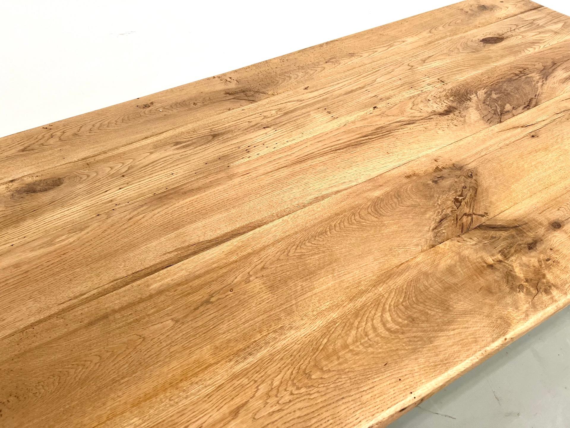 Grande table de ferme en chêne massif en vente 4