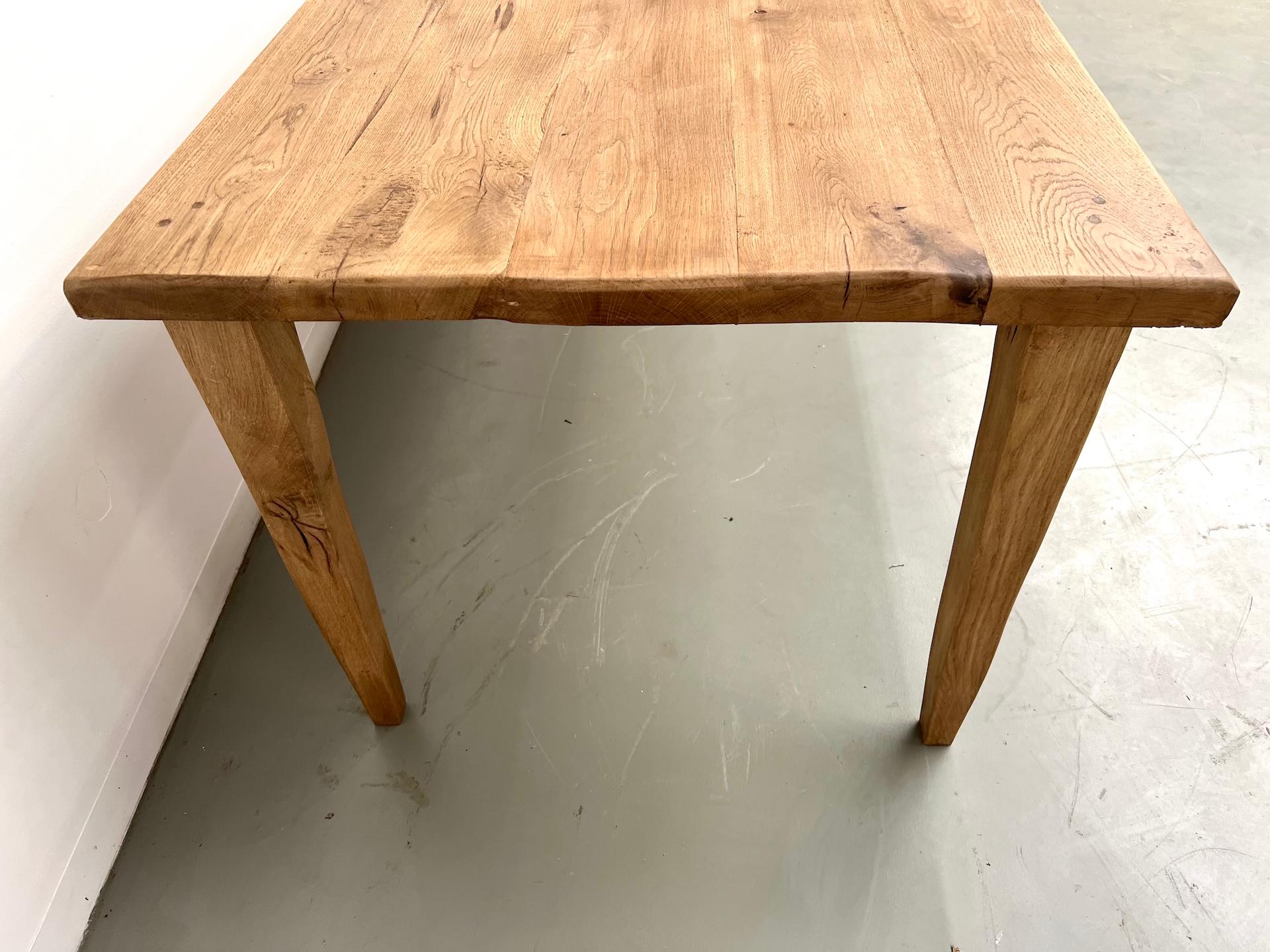 Grande table de ferme en chêne massif en vente 7