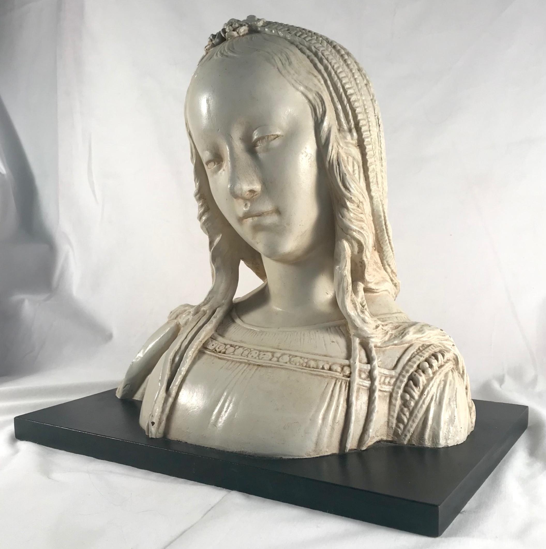 Large French female Renaissance bust, Austin, 1970

This large female Renaissance 1970’s Austin Production bust is in very good vintage condition. This rare reproduction is from the Musee du Louvre. It is mounted on black wood plinth and marked on