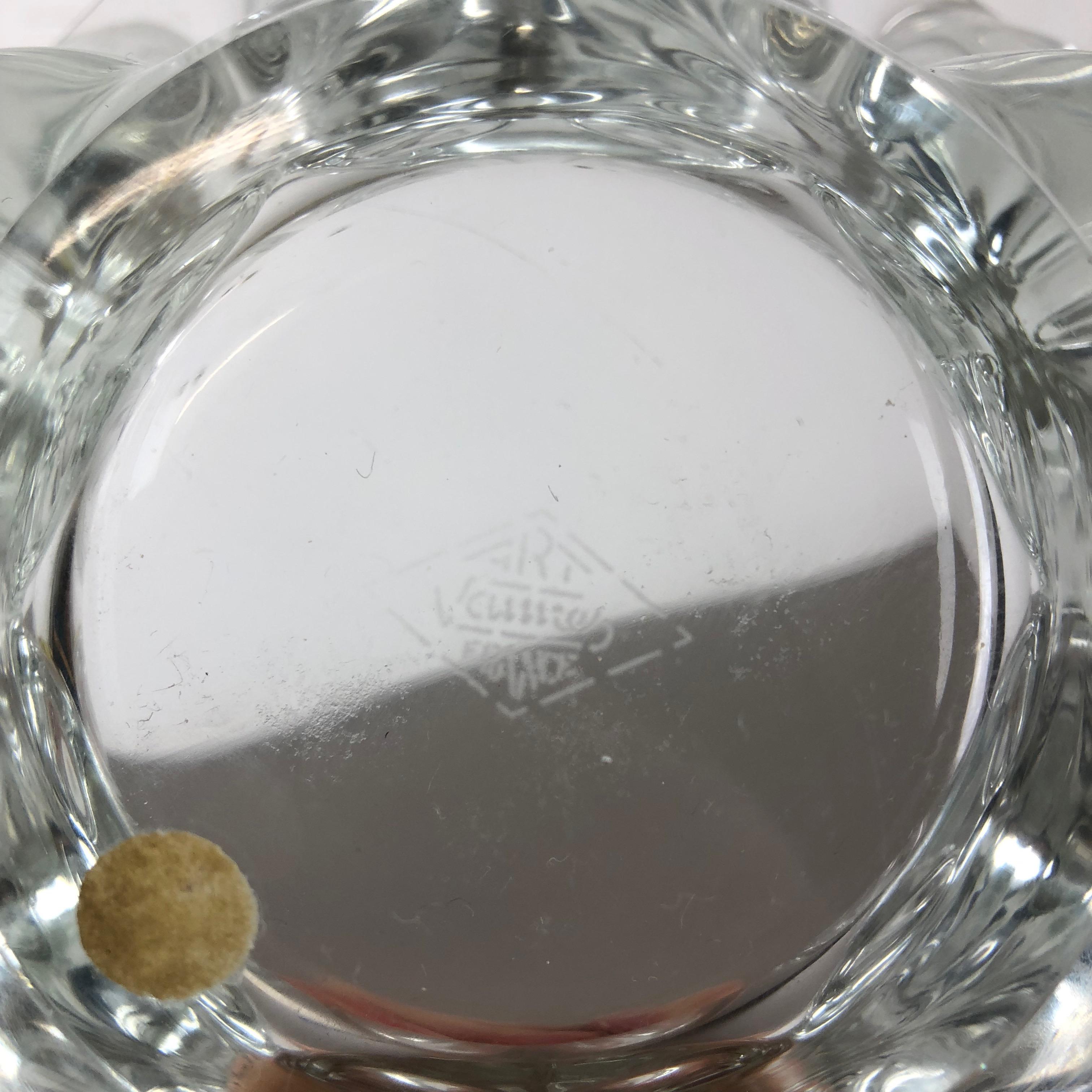 Grand bol en forme de coquille en verre de cristal à motifs floraux par Art Vannes, France, 1970 en vente 8