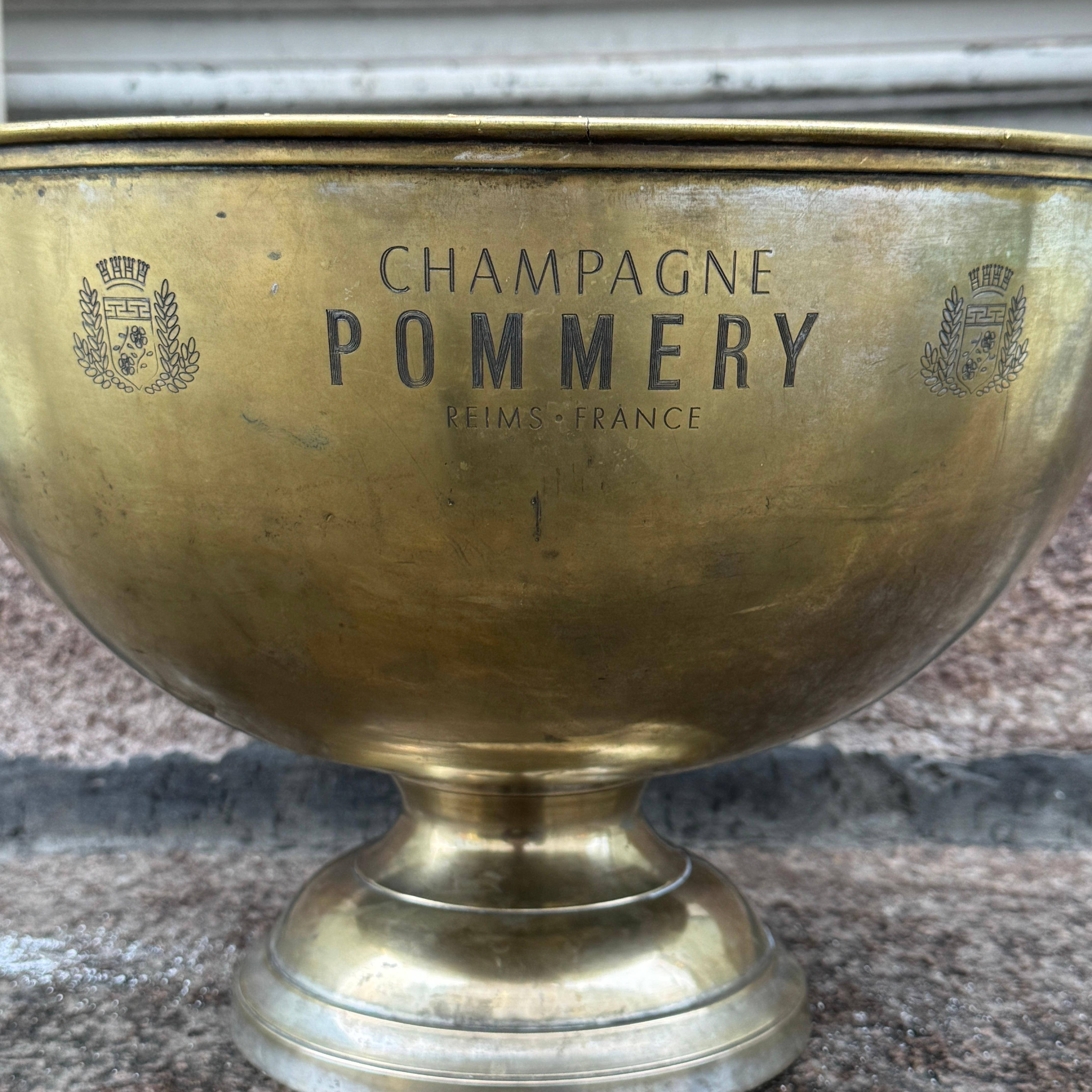 Großer französischer POMMERY-Kühler für Wein Champagner und Champagner im Zustand „Gut“ im Angebot in Haddonfield, NJ