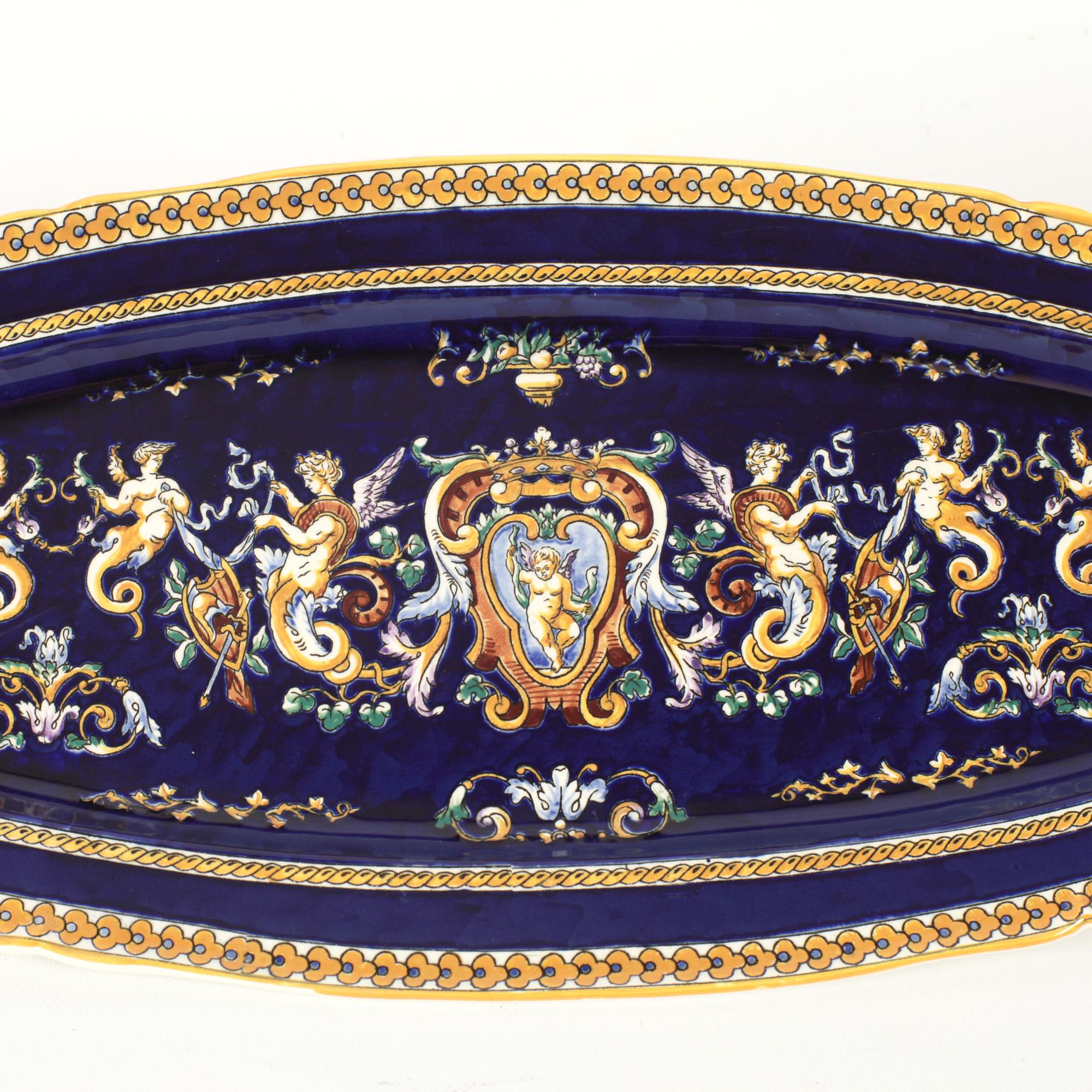 Große ovale französische Gien Renaissance-Servierplatte aus handbemaltem Porzellan im Zustand „Gut“ im Angebot in Saint  Ouen, FR