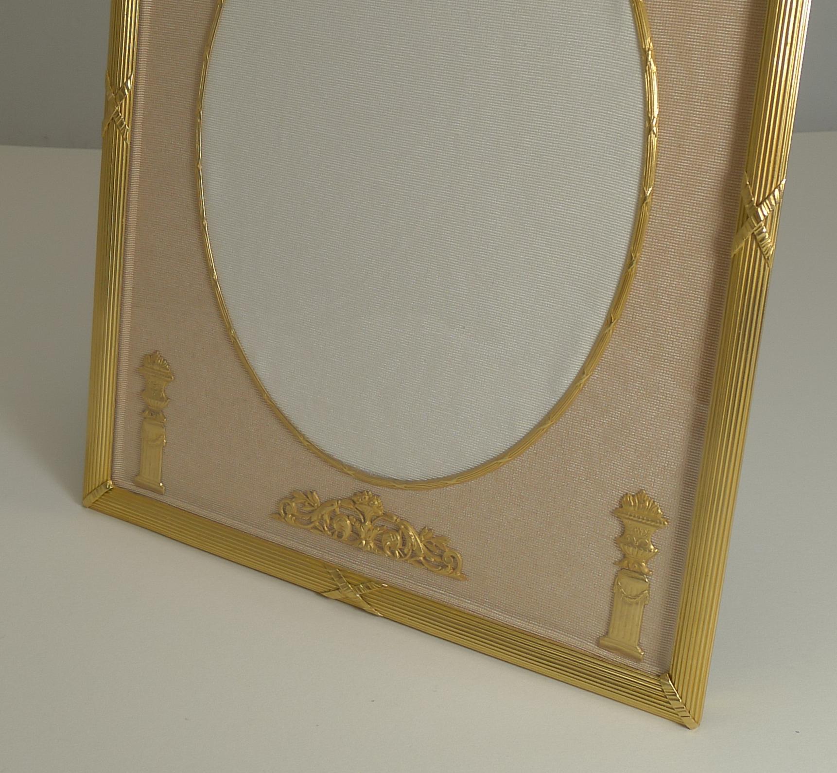 Large French Gilded Bronze Photograph Frame, circa 1890 For Sale 2