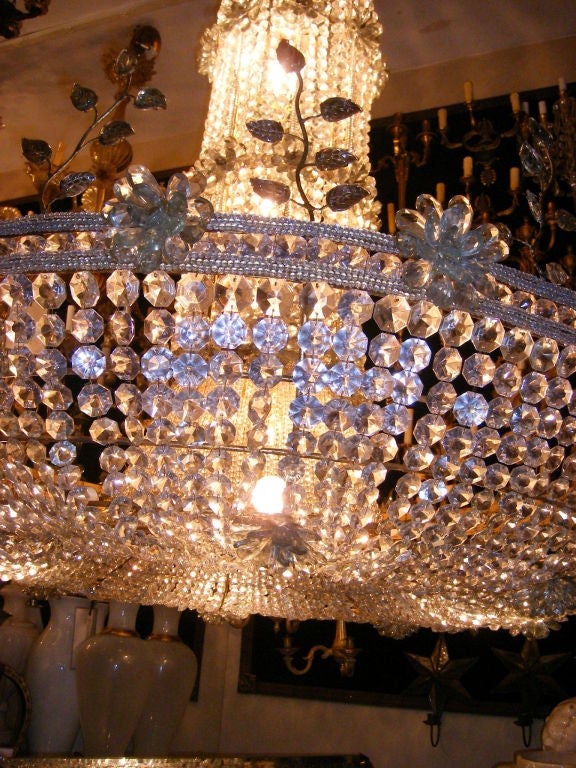 Large French Gilt Chandelier with Crystals For Sale 1