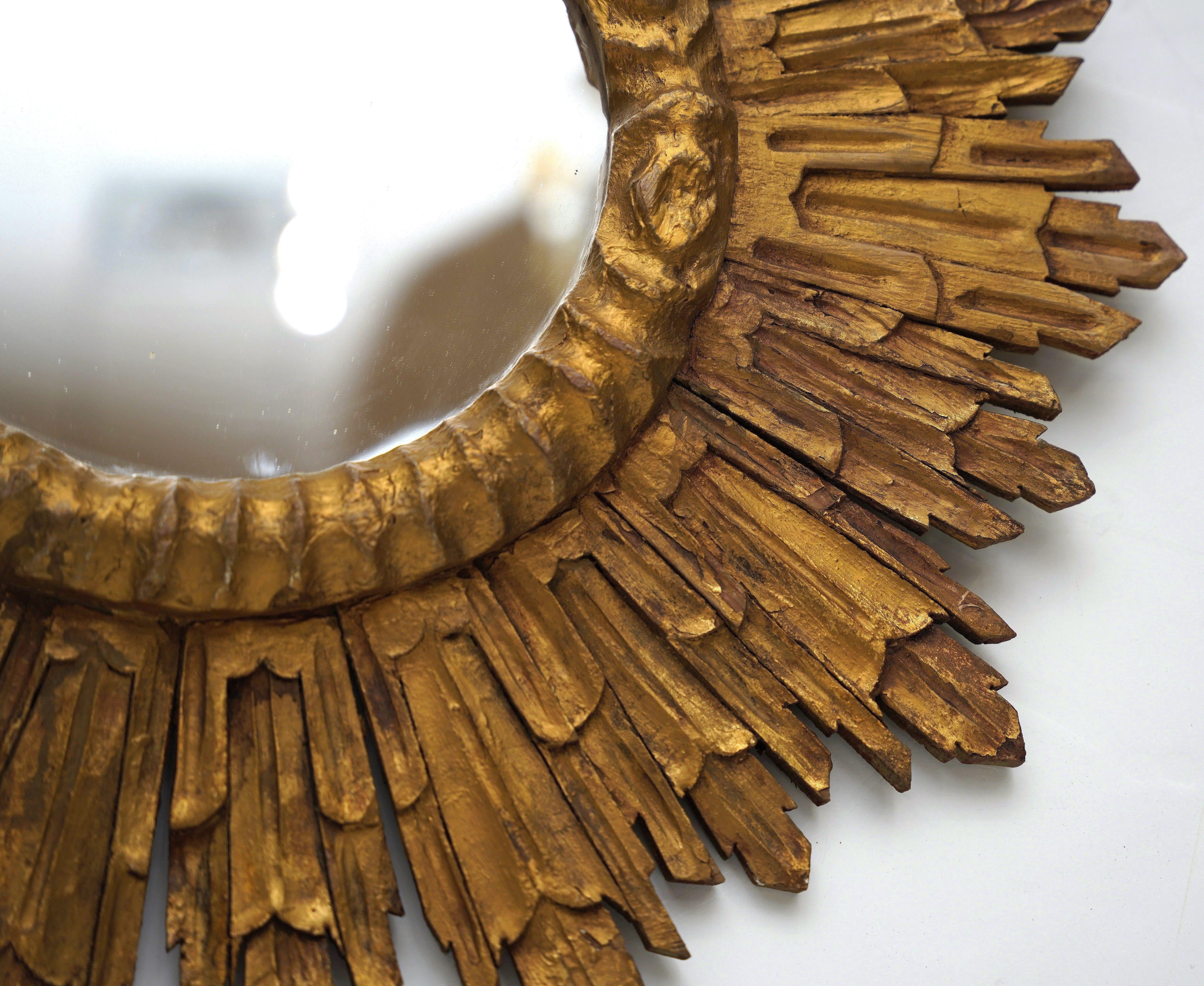 Large French Gilt Starburst or Sunburst Mirror (Diameter 27 1/2) For Sale 2