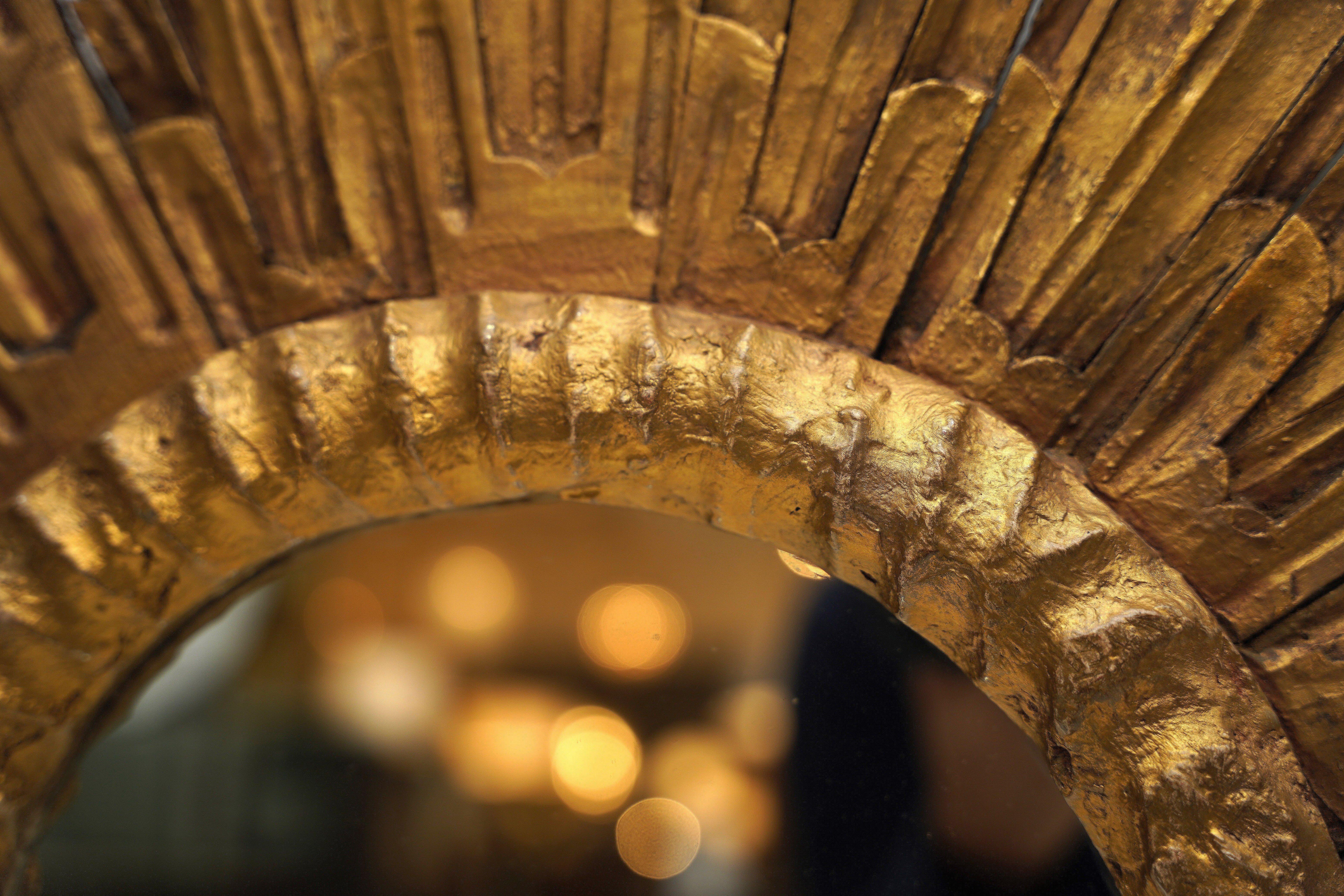 Large French Gilt Starburst or Sunburst Mirror (Diameter 27 1/2) For Sale 3