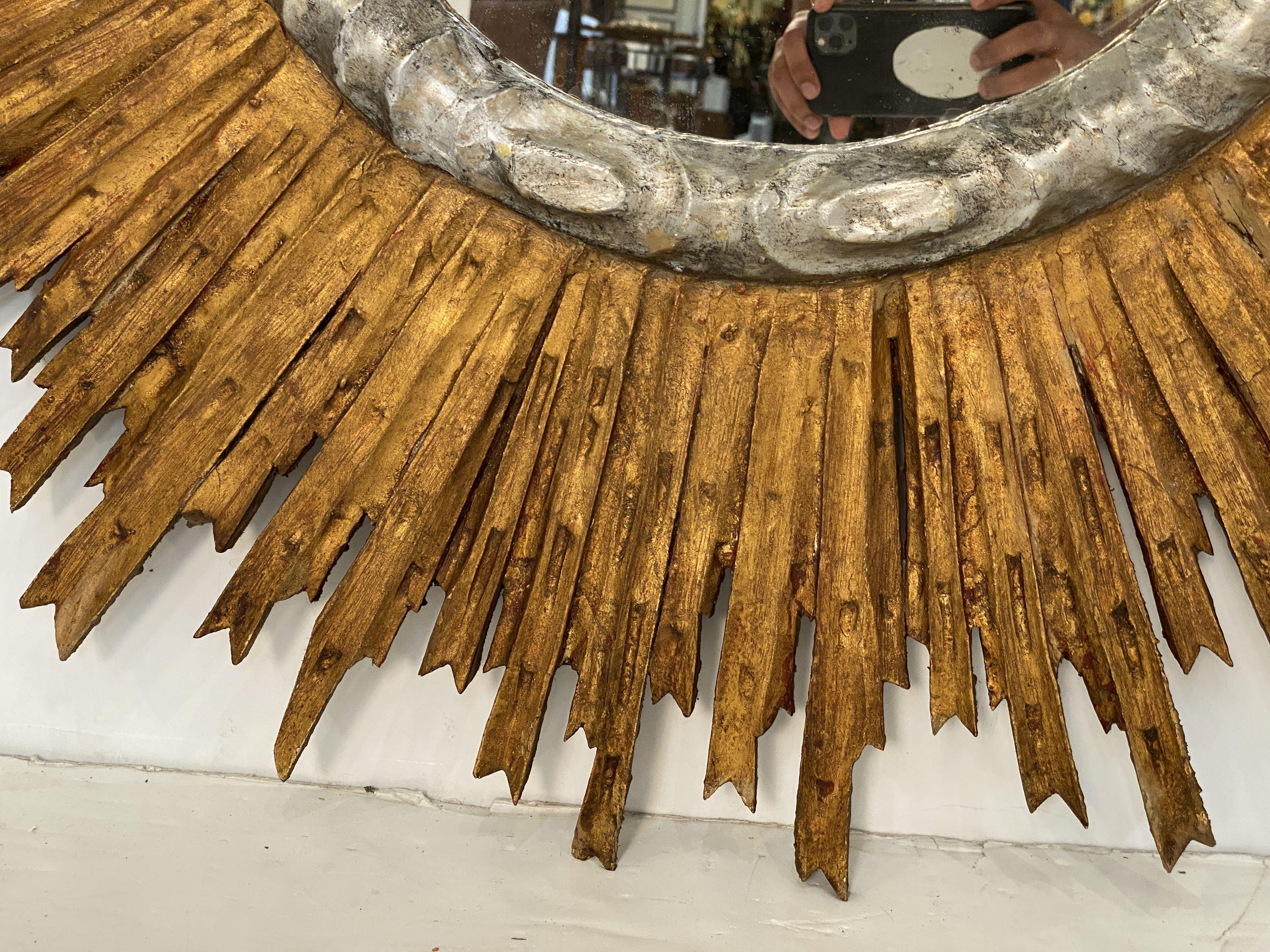 Vetro Grande specchio francese d'oro e d'argento dorato a raggiera o a stella (diametro 37 1/4)