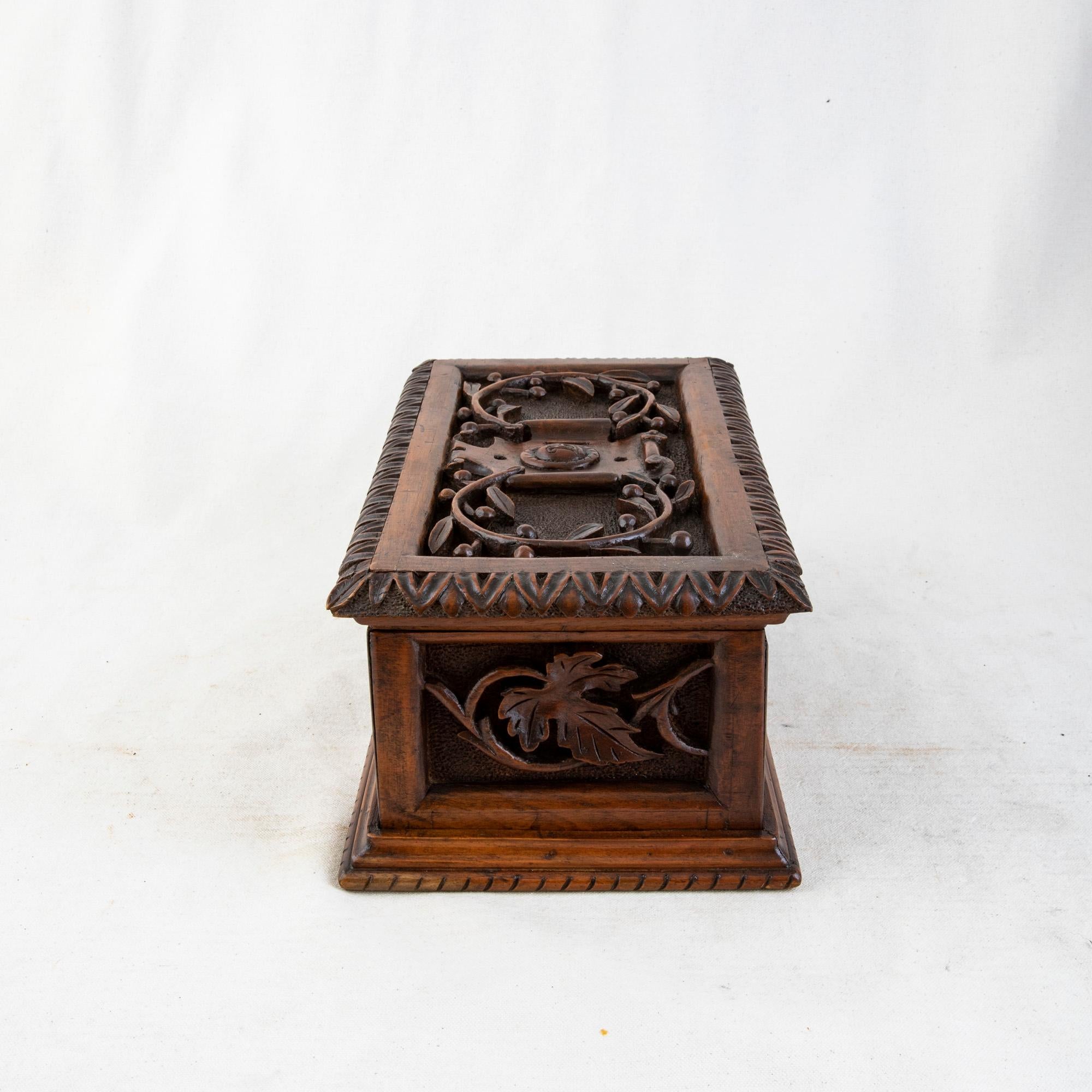 Hand-Carved Large French Hand Carved Walnut Box with Olive Branches and Grape Vines For Sale