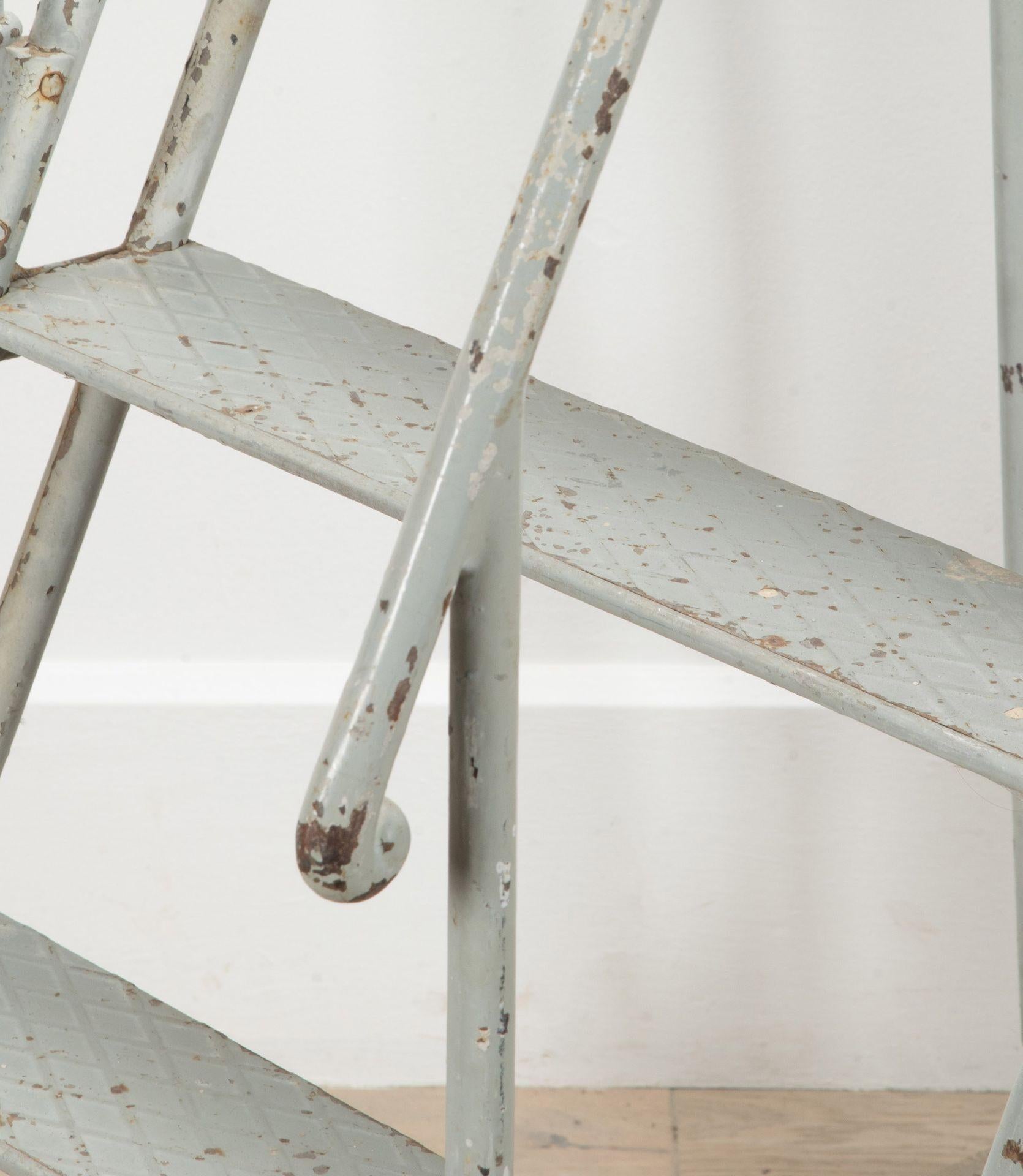 20th Century French Industrial Ladder For Sale 2