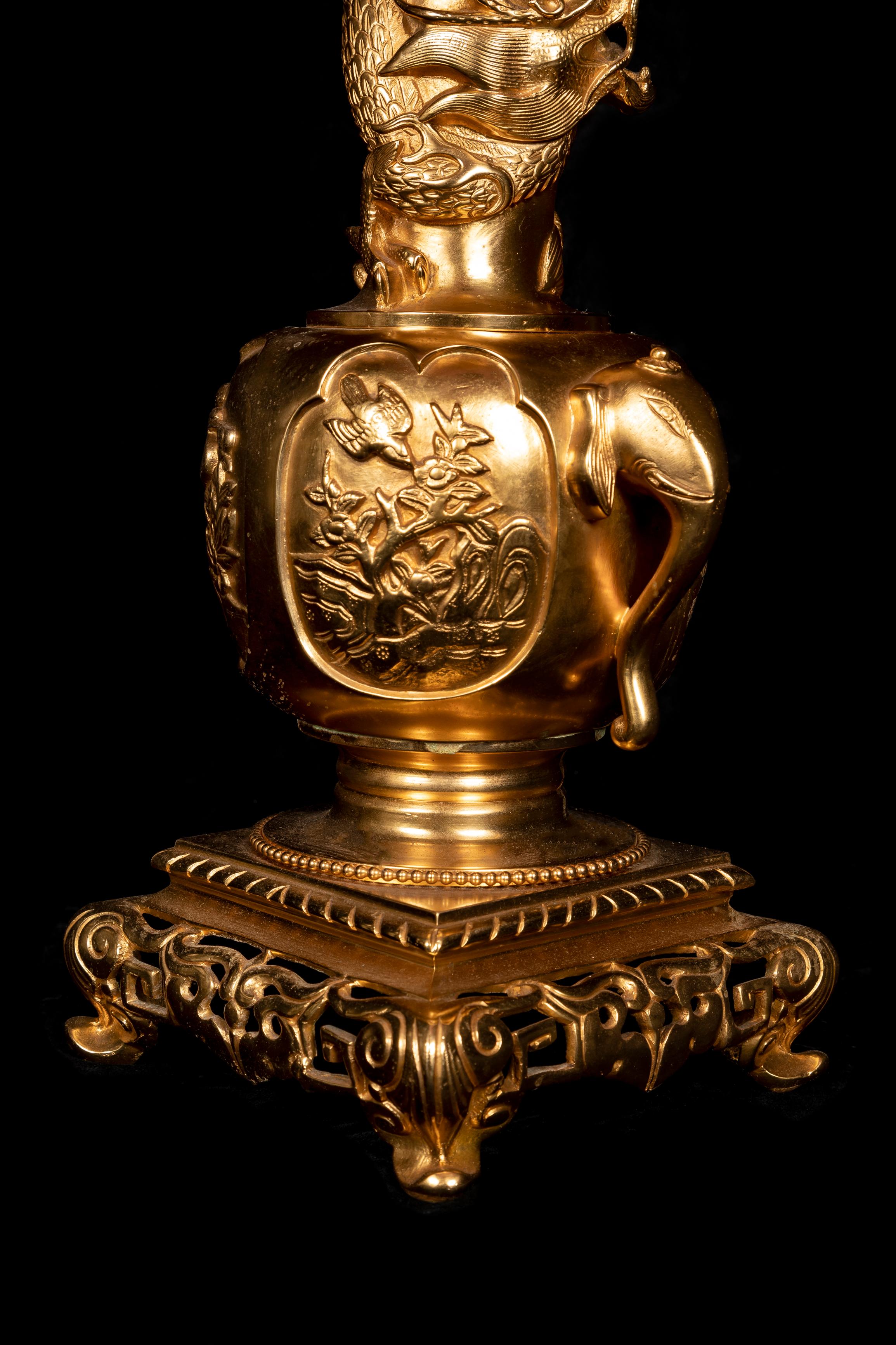 Grande orologio francese in stile giaponese con guarnizione in ormù attribuito a Edouard Lievre in vendita 4