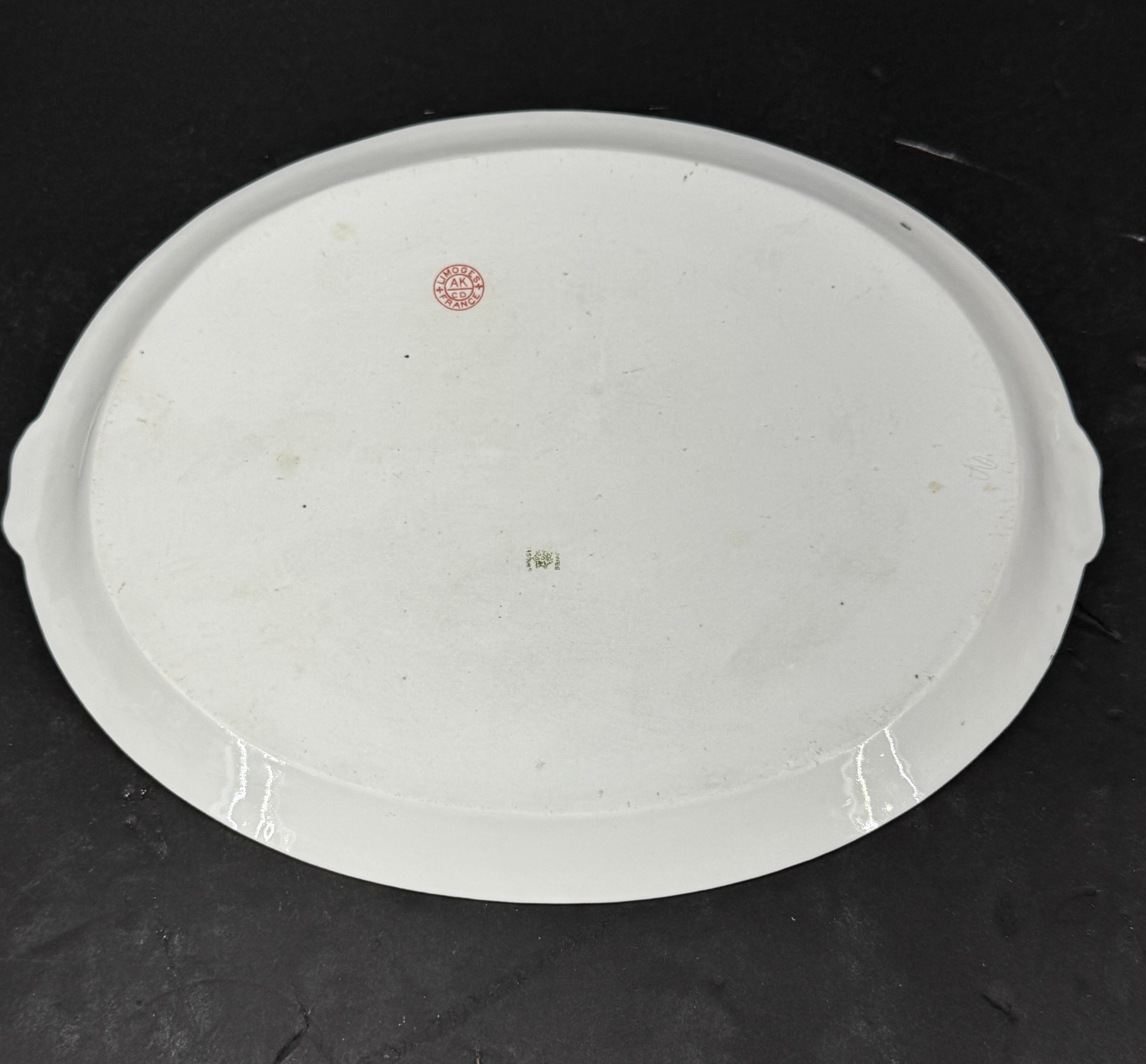 Gran bandeja de porcelana francesa de Limoges dorada para joyas en Bueno estado para la venta en Haddonfield, NJ