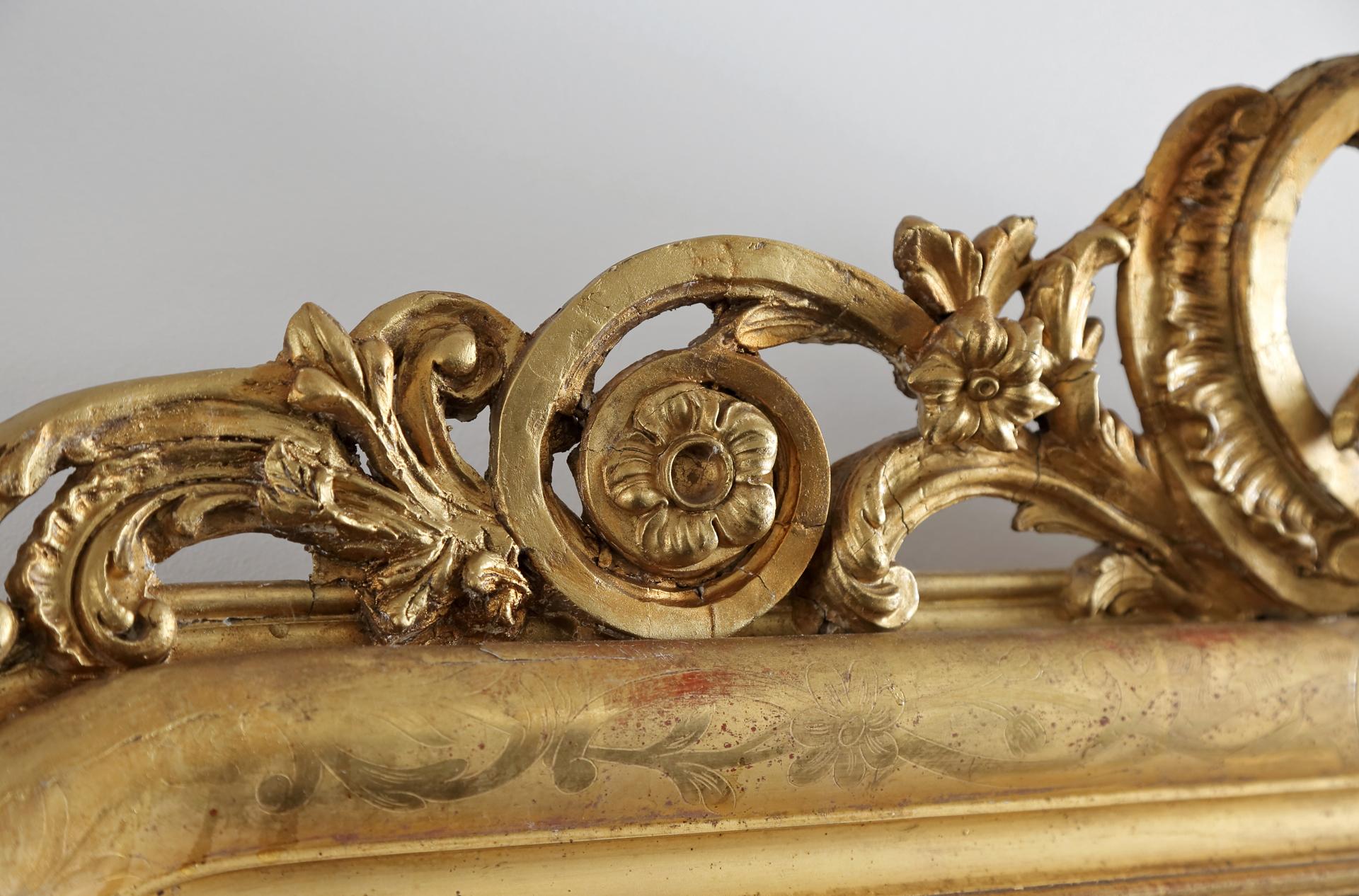 Large French Louis Philippe Period Gilt Mirror For Sale 1