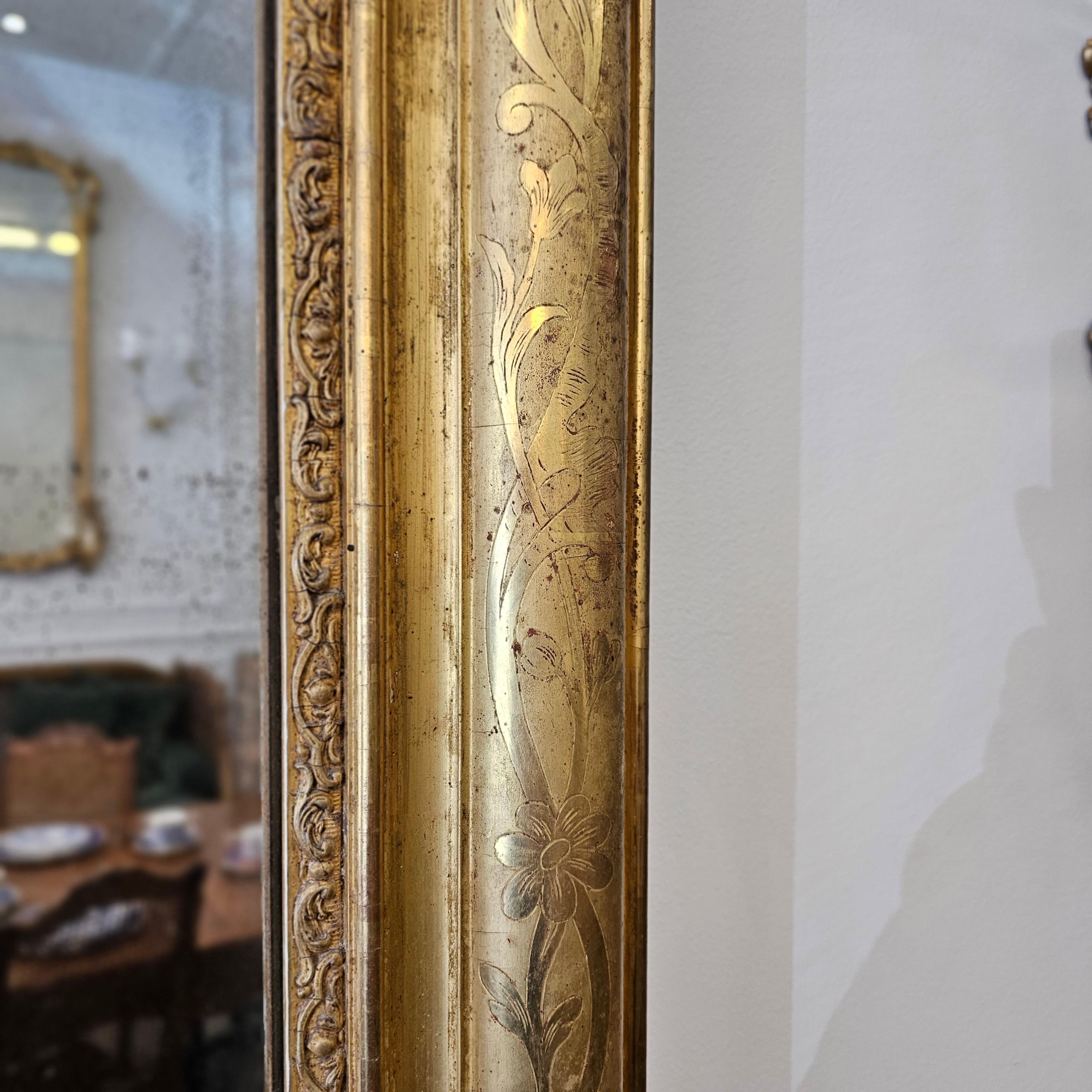 Large French Louis Philippe Period Gilt Mirror For Sale 4