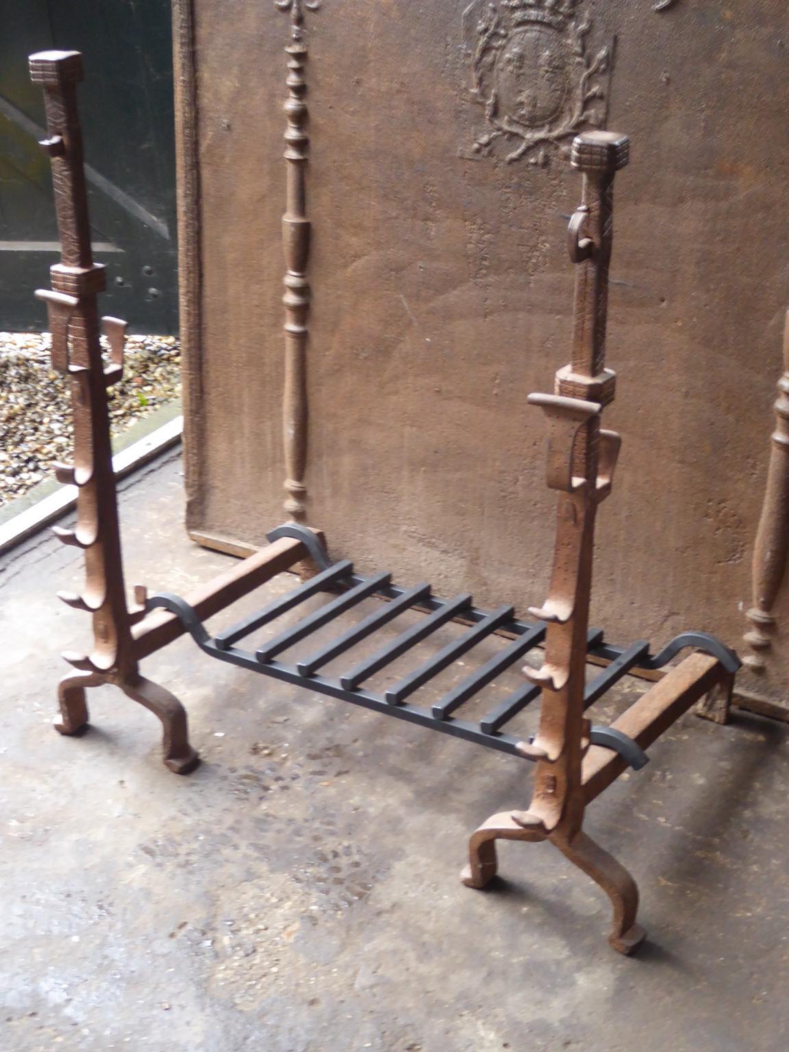 Large French Louis XIII Period Fireplace Grate or Fire Basket, 17th Century For Sale 2