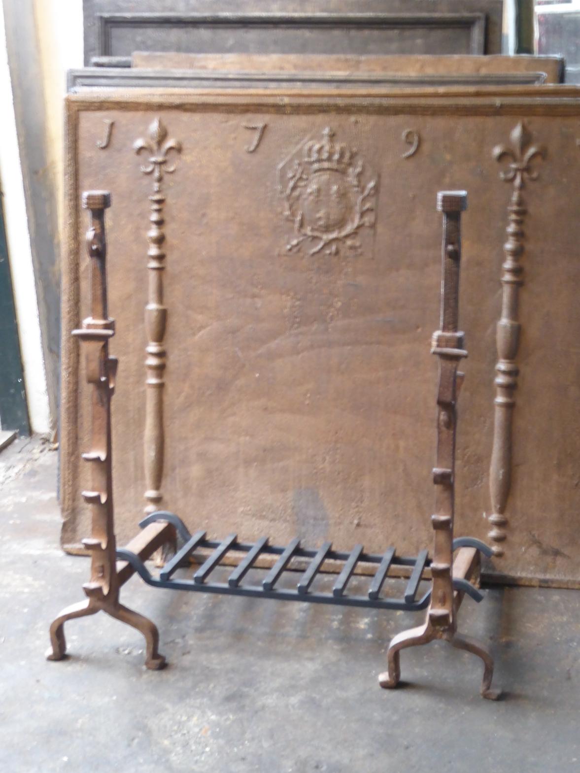 Large French Louis XIII Period Fireplace Grate or Fire Basket, 17th Century For Sale 9