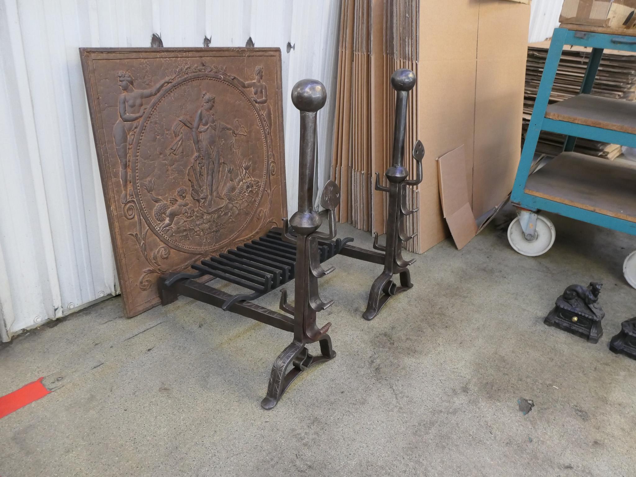 Grande grille de cheminée d'époque Louis XIII, 17ème siècle en vente 11