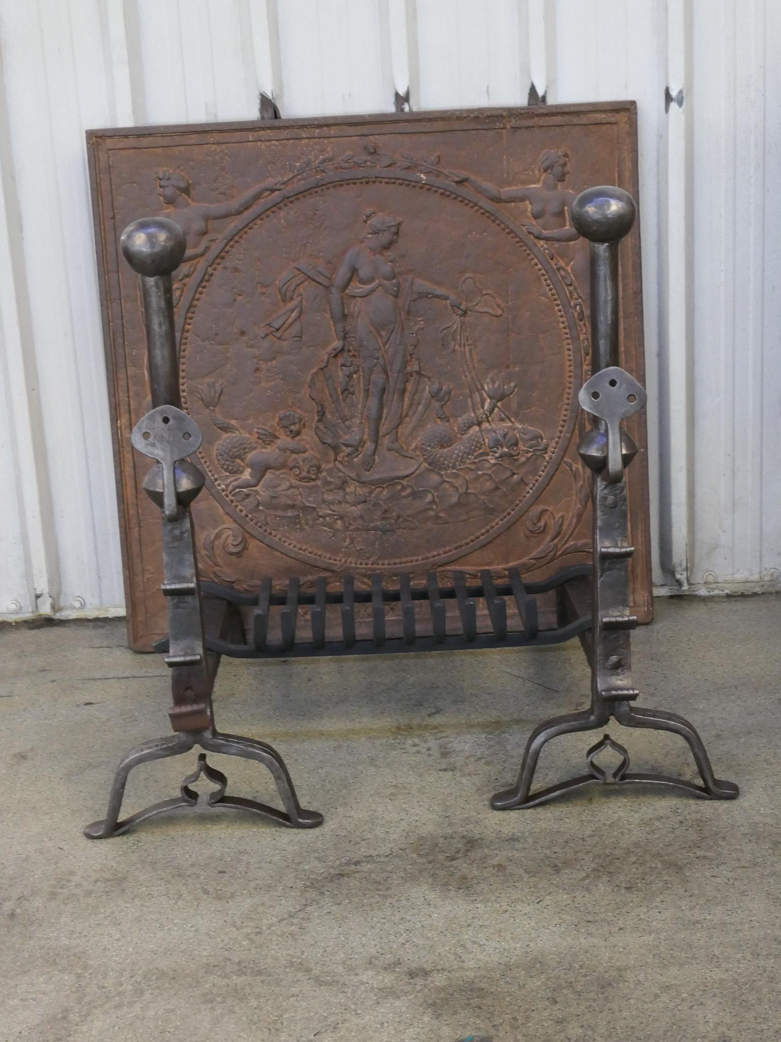 Français Grande grille de cheminée d'époque Louis XIII, 17ème siècle en vente