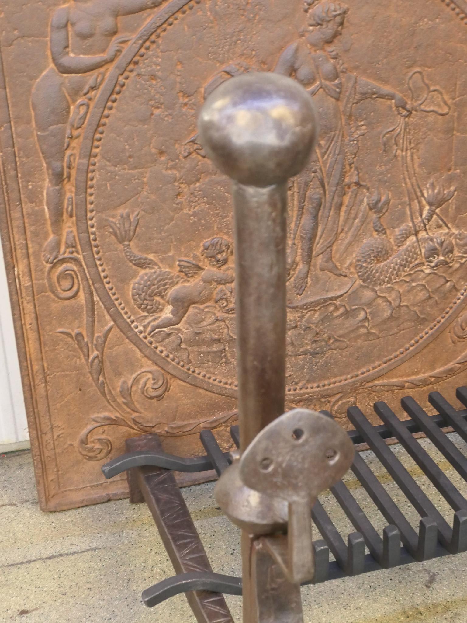 Grande grille de cheminée d'époque Louis XIII, 17ème siècle en vente 1
