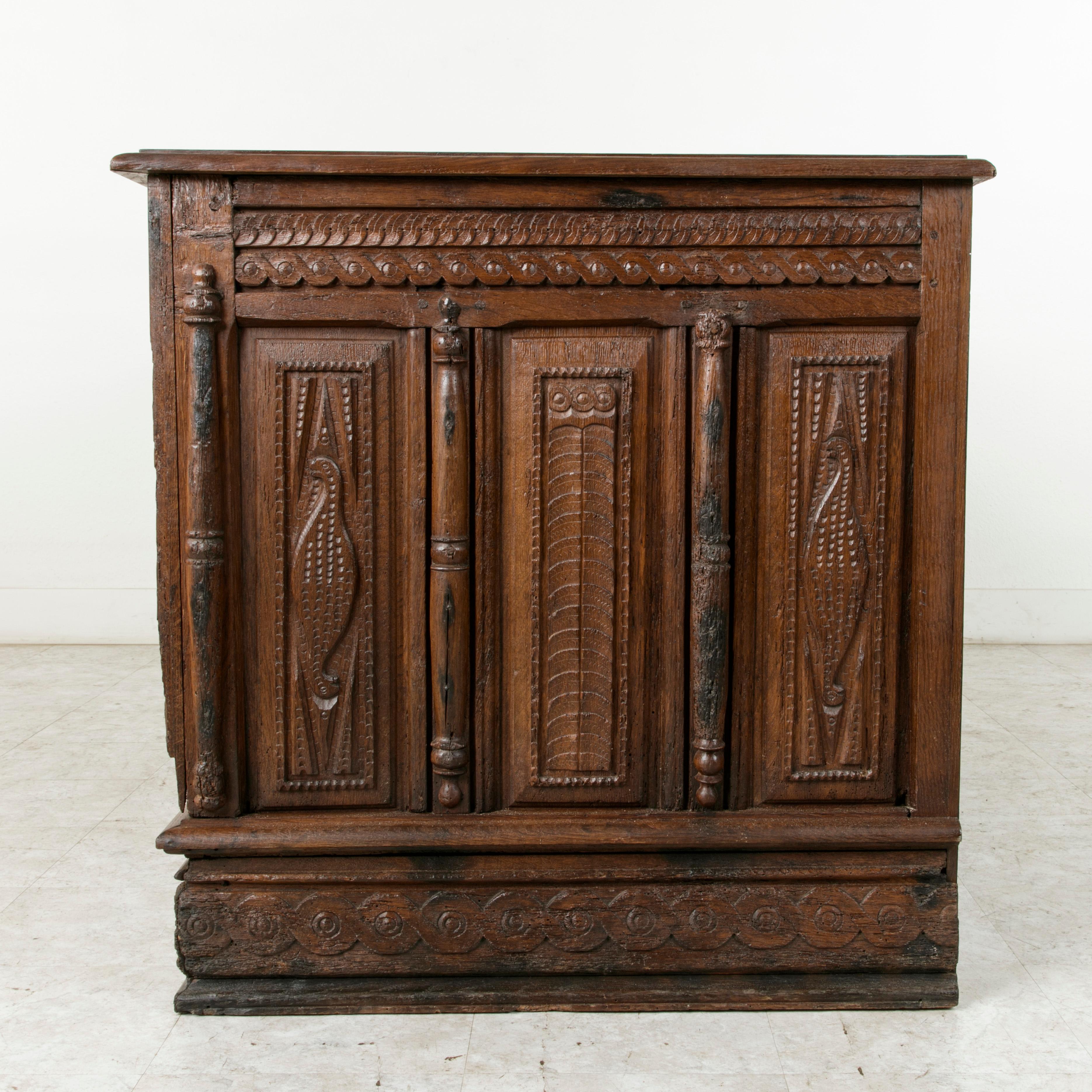 Hand-Carved Large French Louis XIII Period Hand Carved Oak Coffer, Desk, Counter, circa 1631