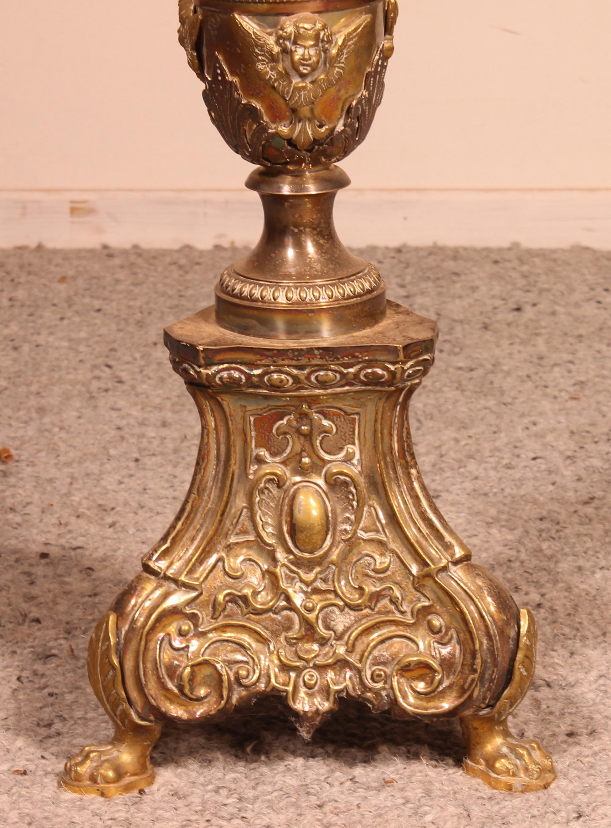 Large French Louis XIV Chandelier in Brass, 18th Century For Sale 2