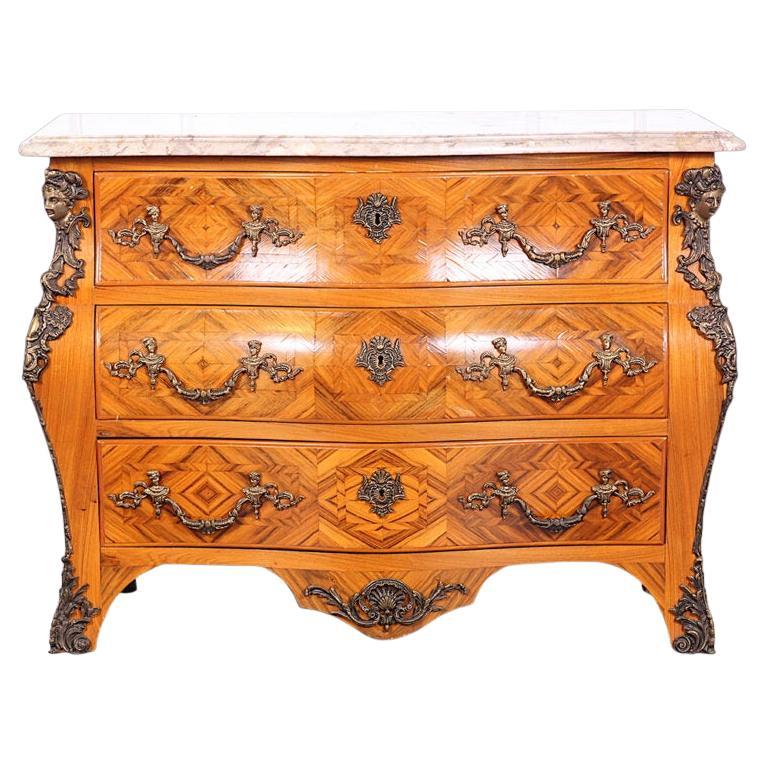 Large French Louis XV Bureau in Weathered Wood Limed Oak For Sale at