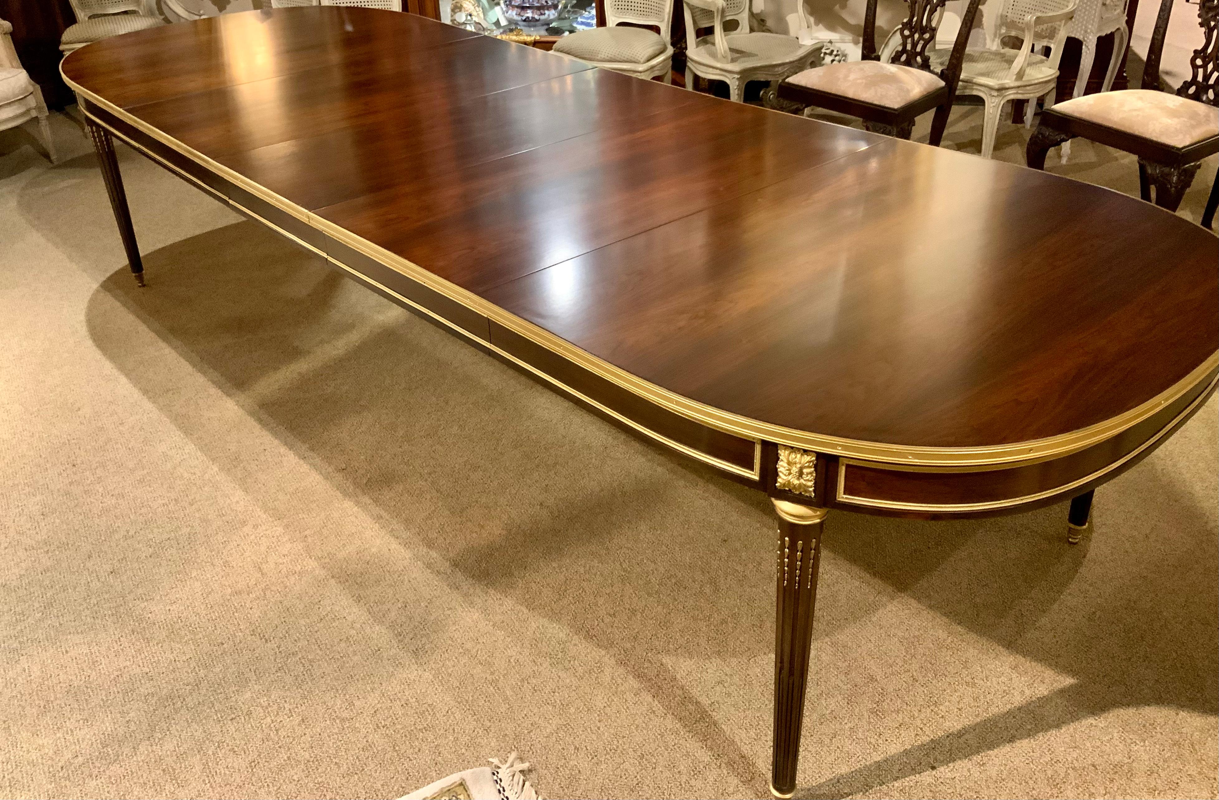 Large French Louis XVI-Style Dining Table in Mahogany with Gilt Banding 4