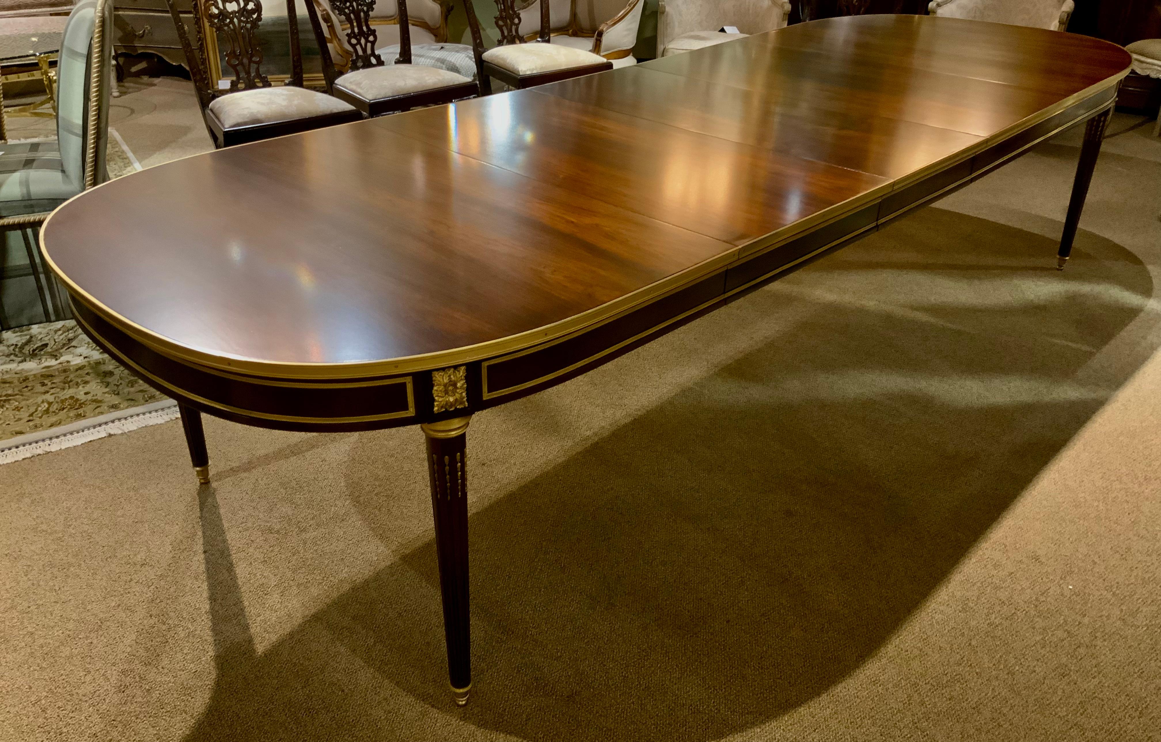 Large French Louis XVI-Style Dining Table in Mahogany with Gilt Banding 5