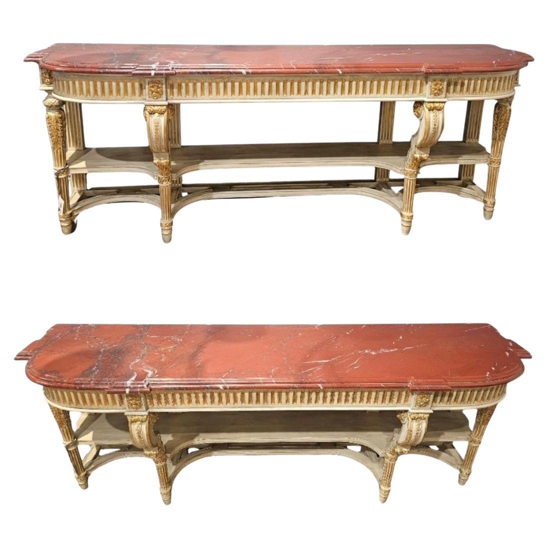 What is the difference between a coffee table and a console table?