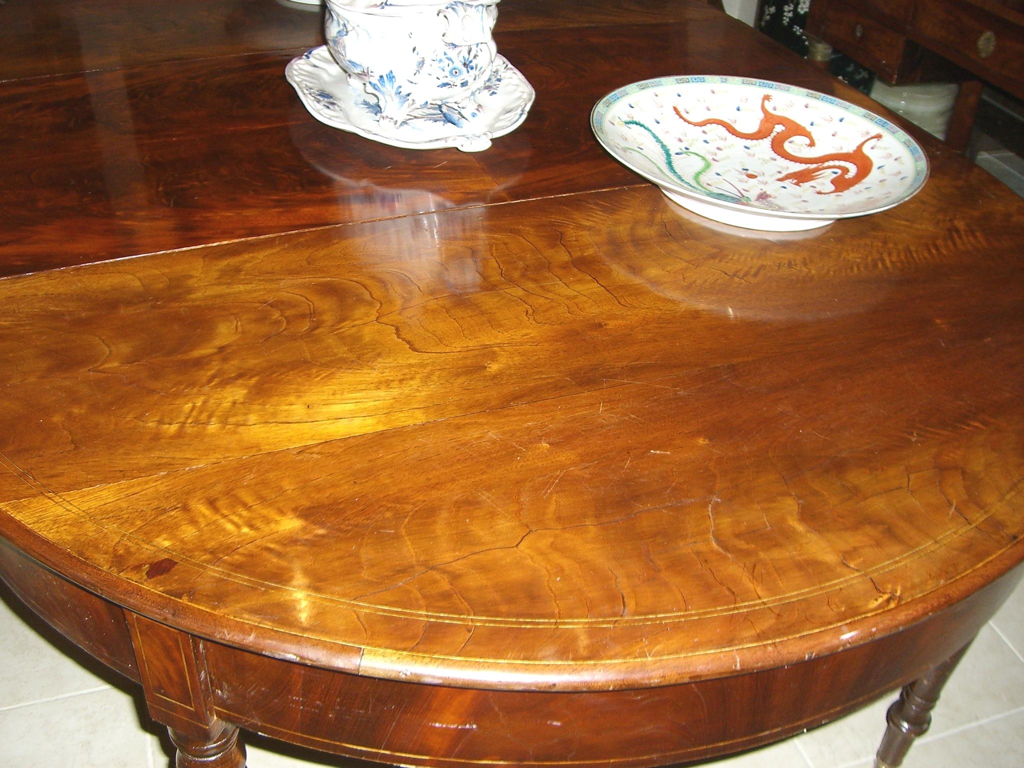 Mahogany Large French mahogany dining table with 5 leaves For Sale