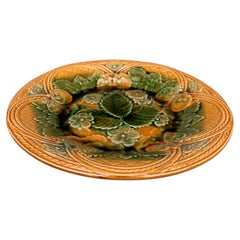 Large French Majolica Strawberries Plate, circa 1890