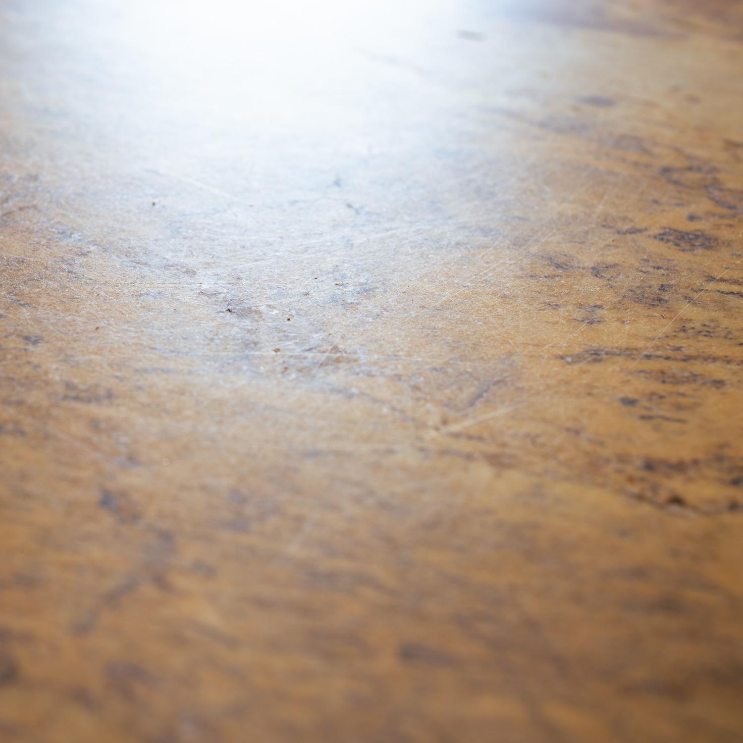 Late 20th Century Round marble Zanotta Roberto Barbieri table with blue steel base, Italy, 1980s For Sale
