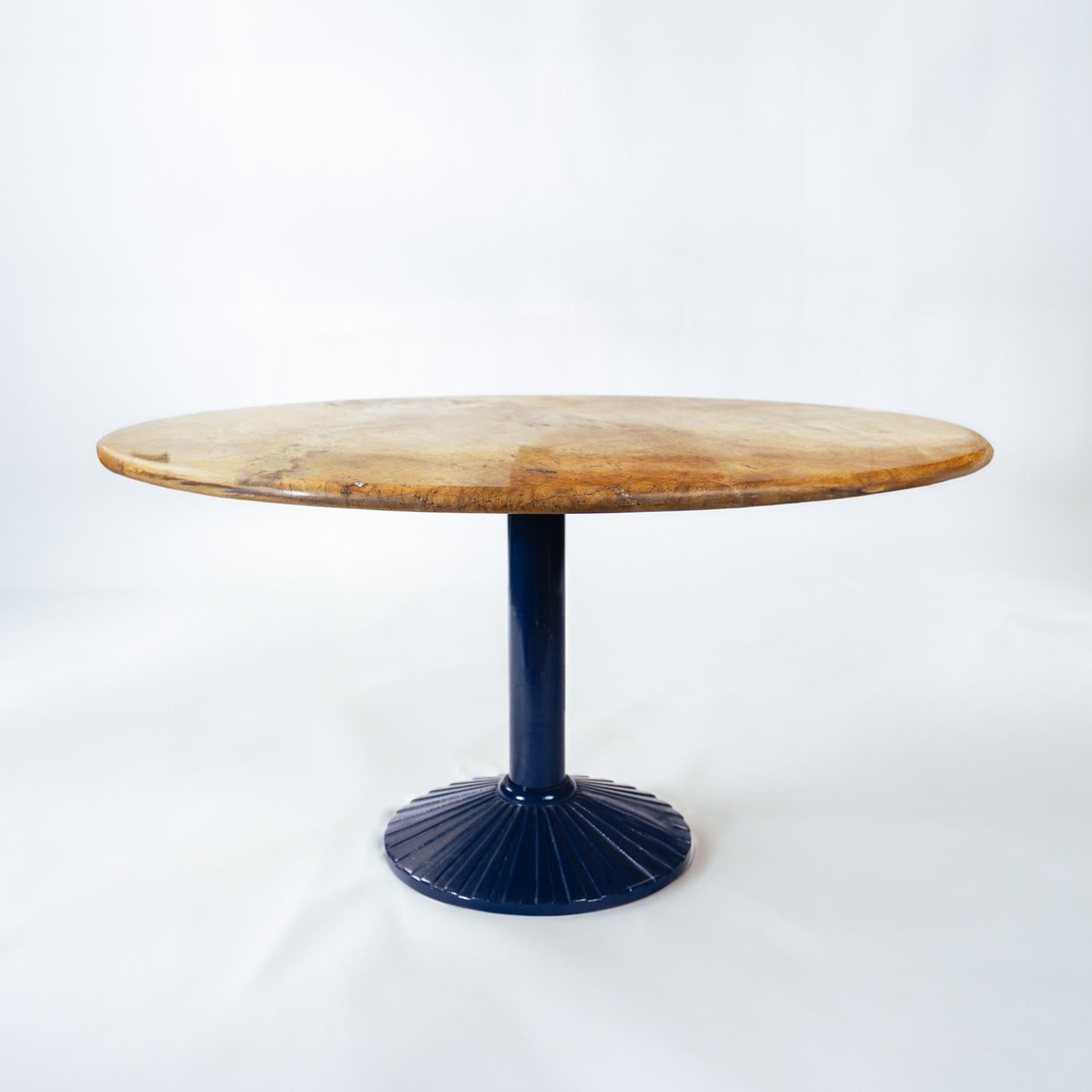  postmodern Zanotta marble Italian dining table with blue steel base, 1980s For Sale 3