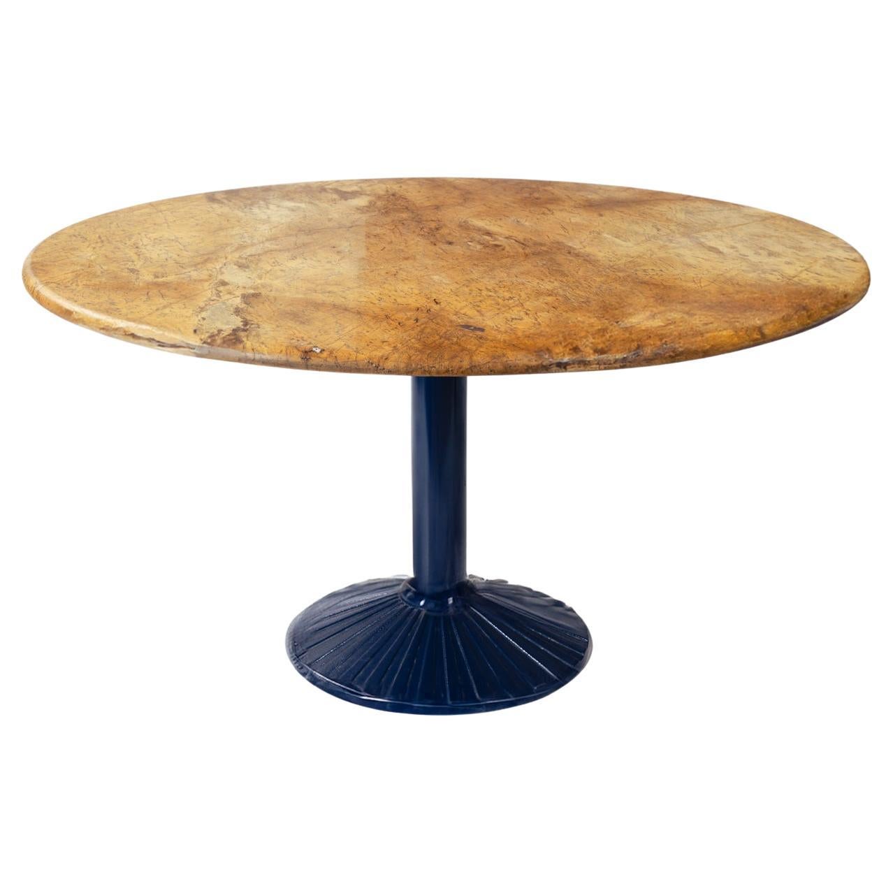 Round marble Zanotta Roberto Barbieri table with blue steel base, Italy, 1980s For Sale