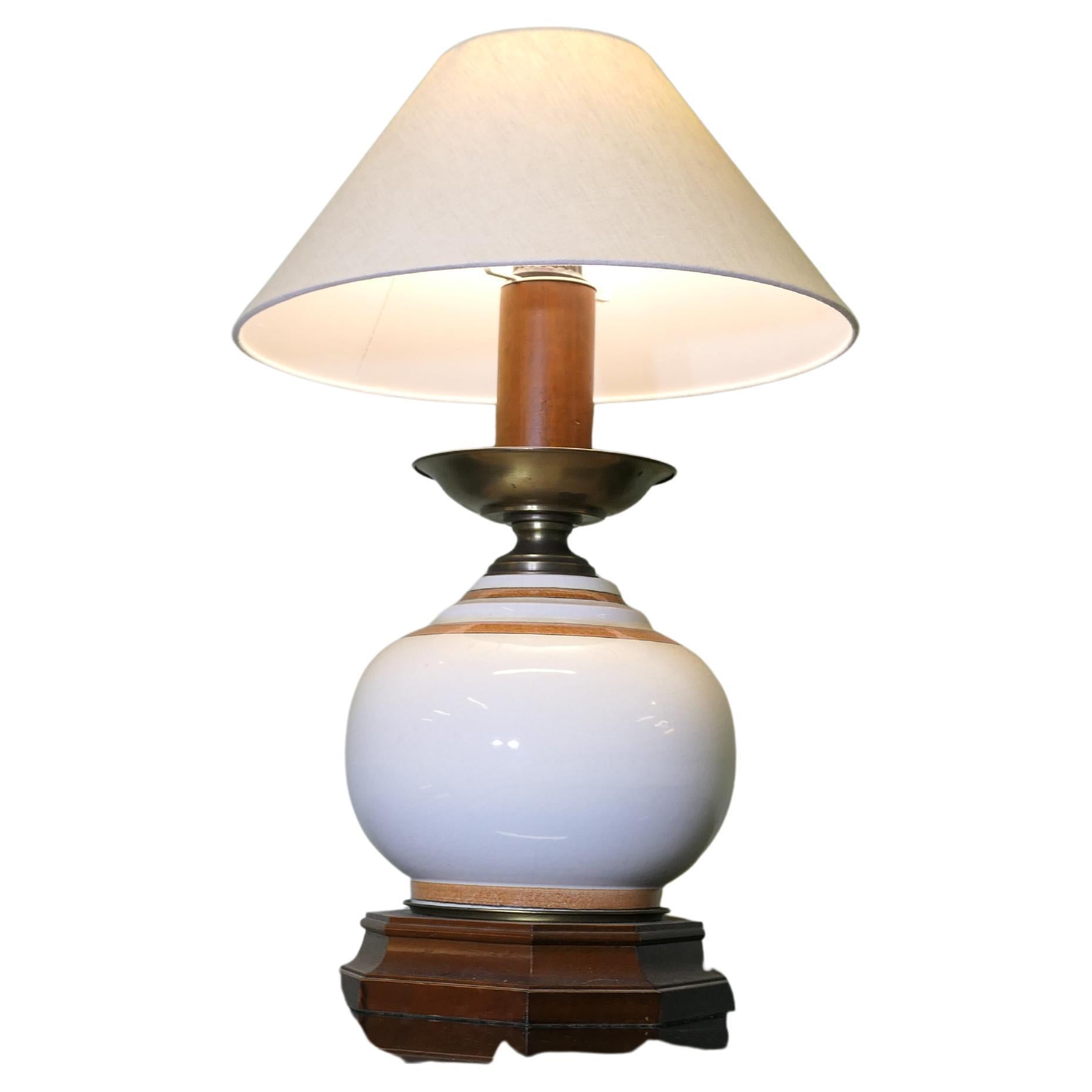 Gran Lámpara de Globo de Cerámica Francesa de Mediados de Siglo   Una encantadora pieza vintage en venta