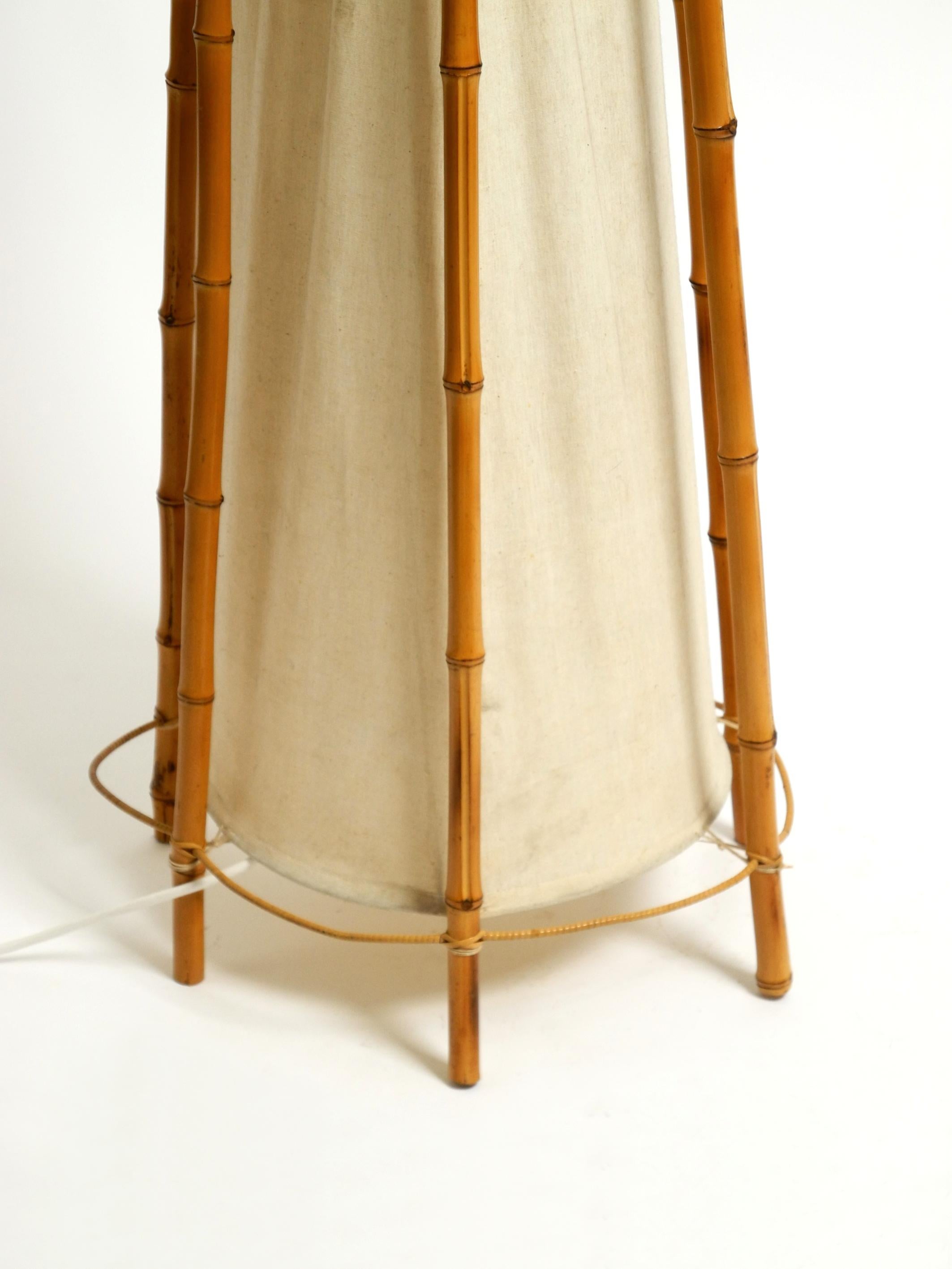 Große französische Mid Century Stehleuchte von Louis Sognot aus Bambus und Stoff im Angebot 6